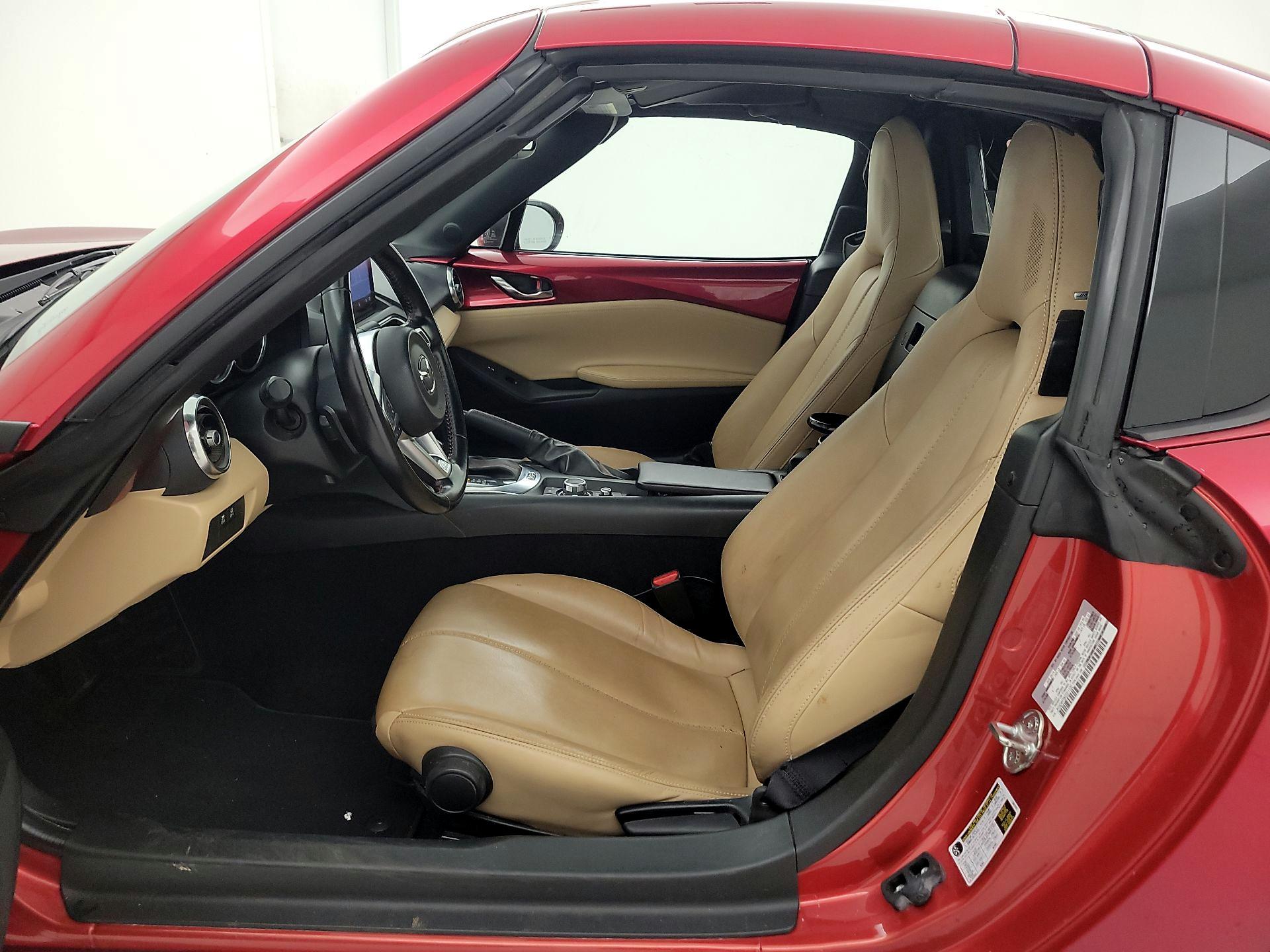 Thumbnail: 2019 Mazda MX-5 Miata - 11