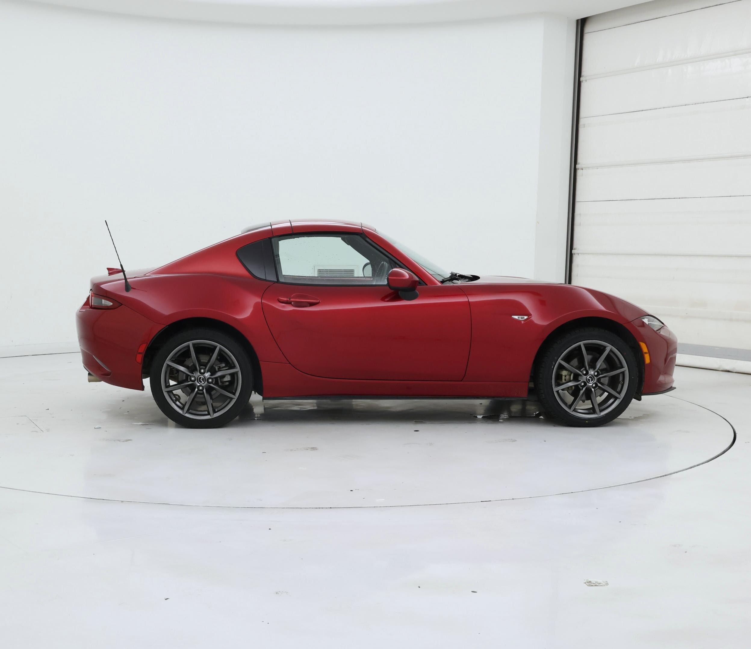Thumbnail: 2019 Mazda MX-5 Miata - 7