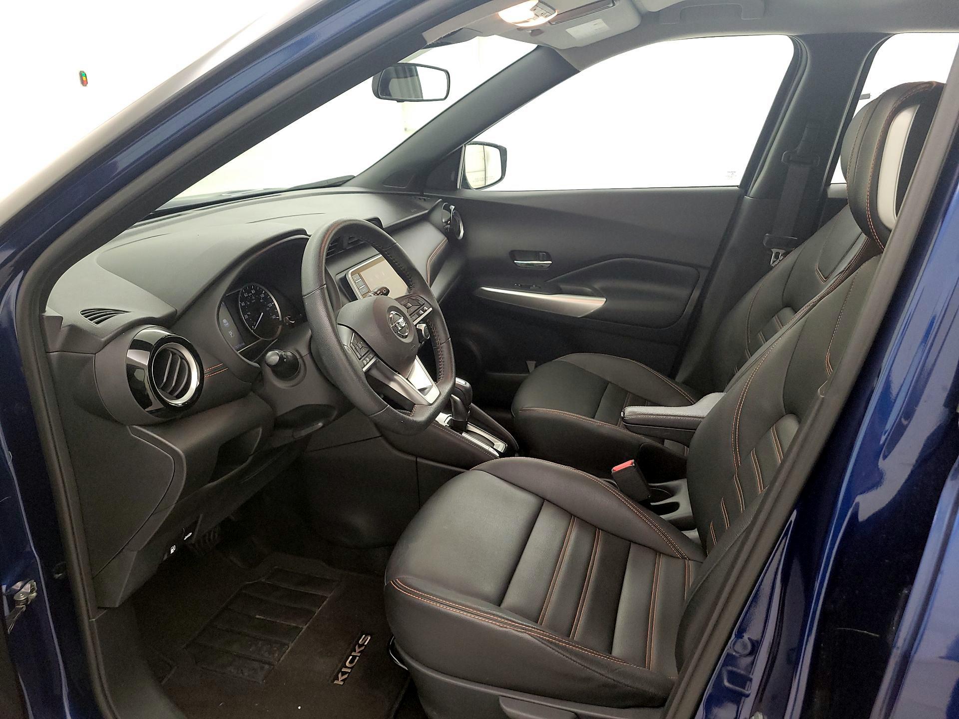 Thumbnail: 2020 Nissan Kicks - 11