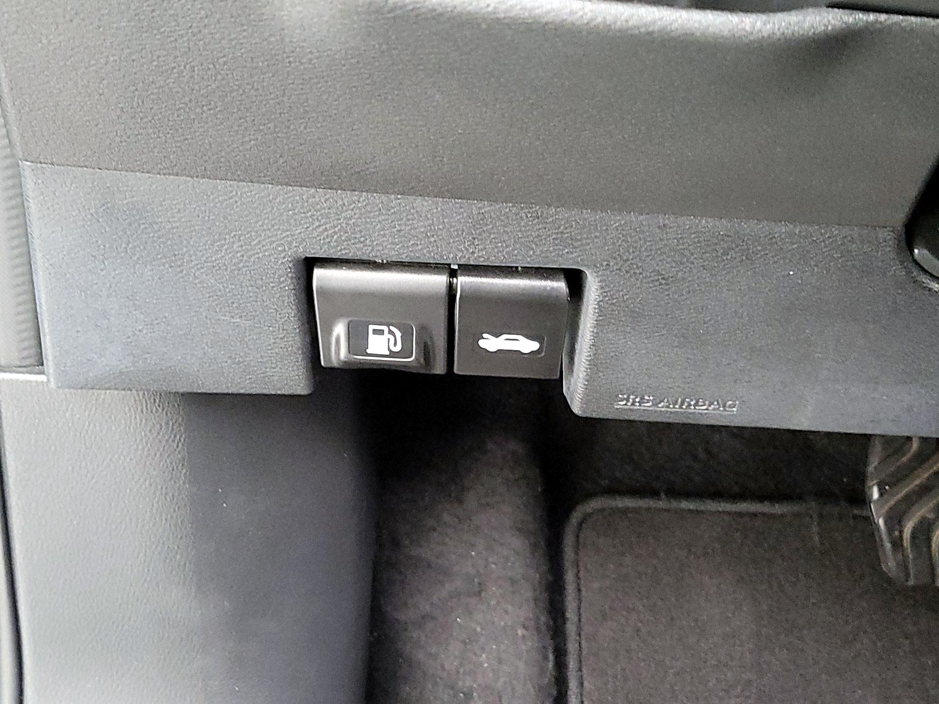 Thumbnail: 2020 Nissan Kicks - 13