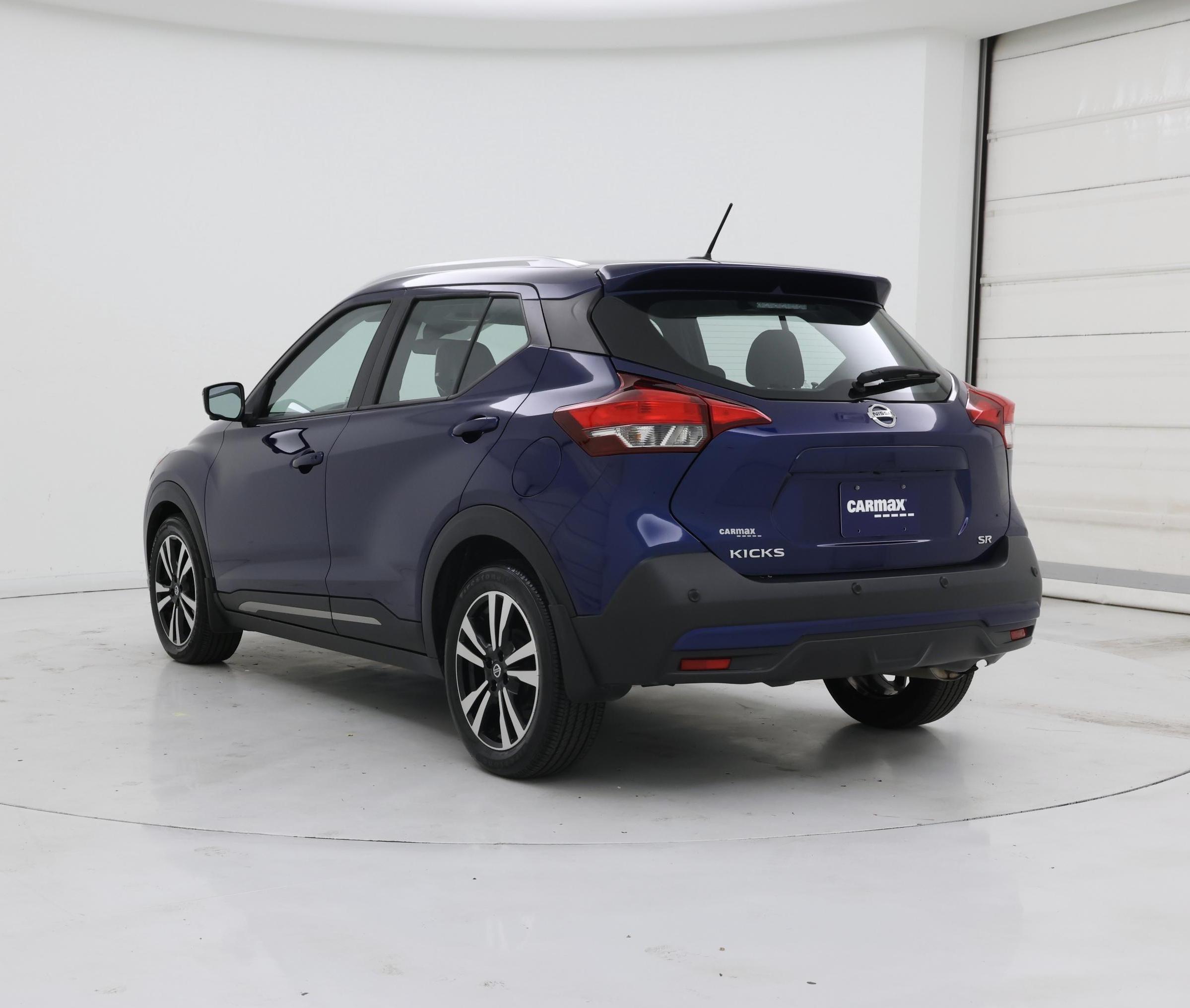 Thumbnail: 2020 Nissan Kicks - 2