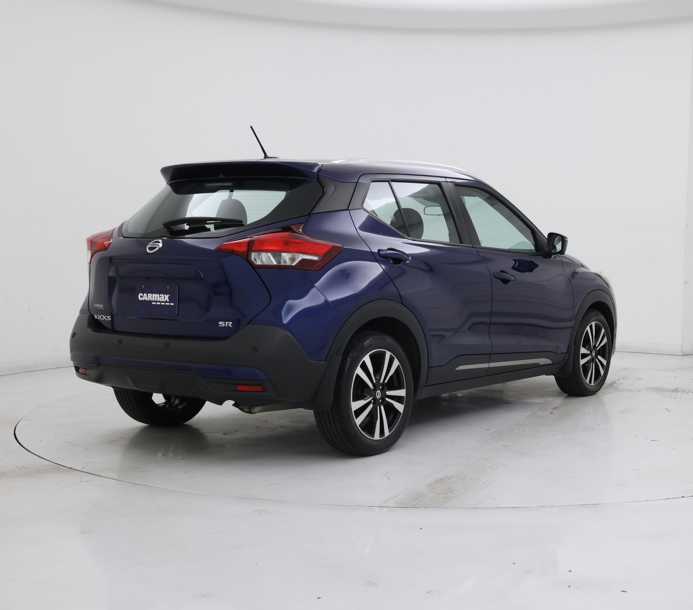 Thumbnail: 2020 Nissan Kicks - 8