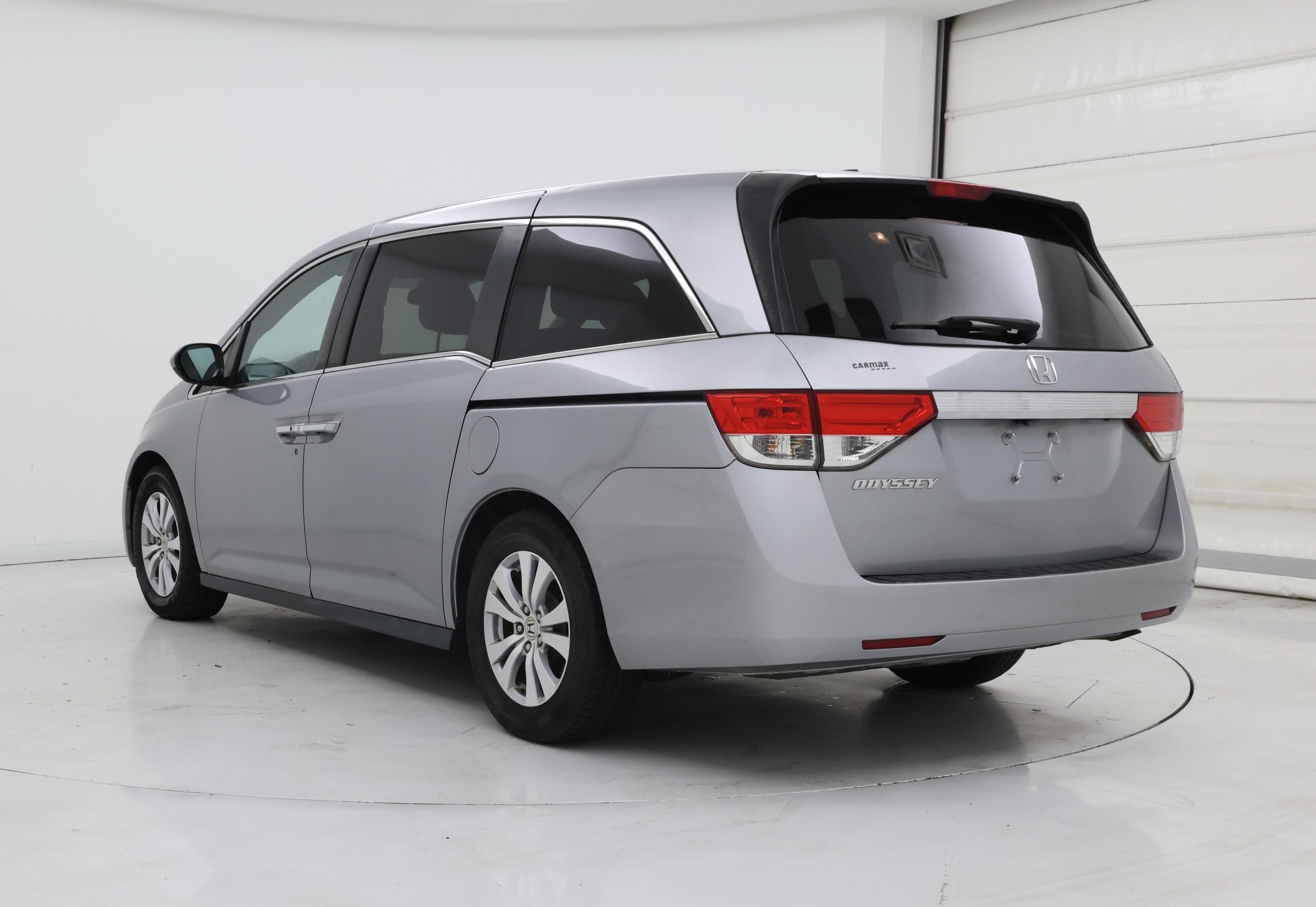 Thumbnail: 2017 Honda Odyssey - 2