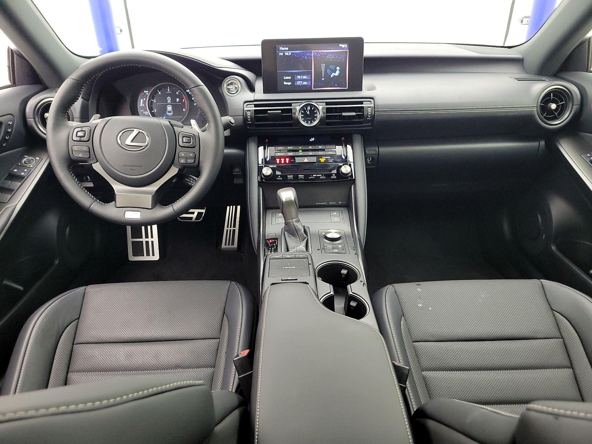 Thumbnail: 2025 Lexus IS - 9