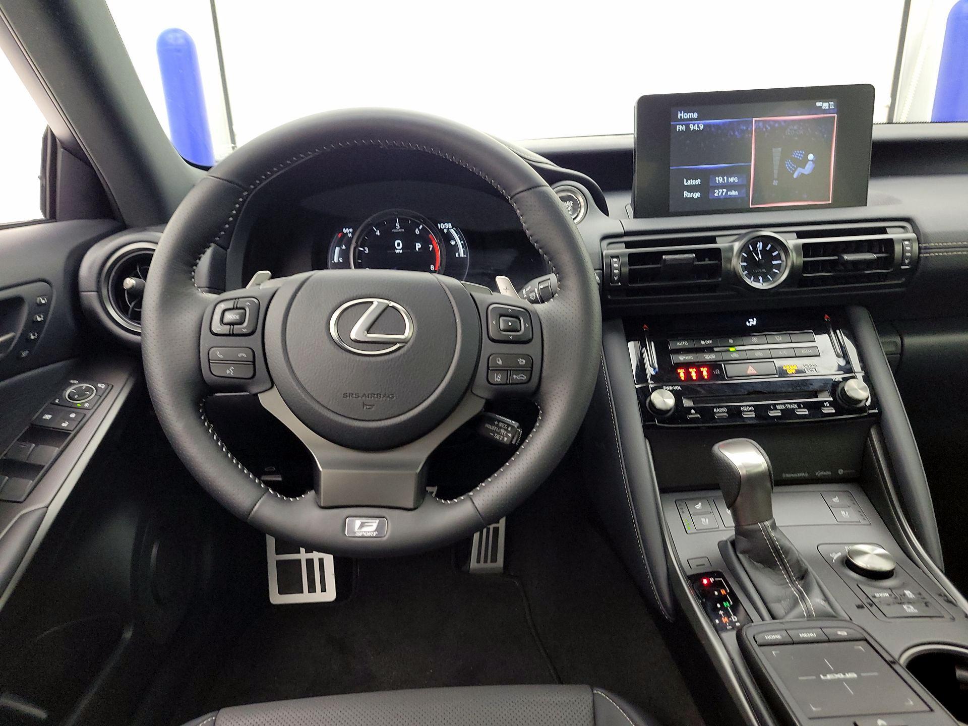 Thumbnail: 2025 Lexus IS - 10