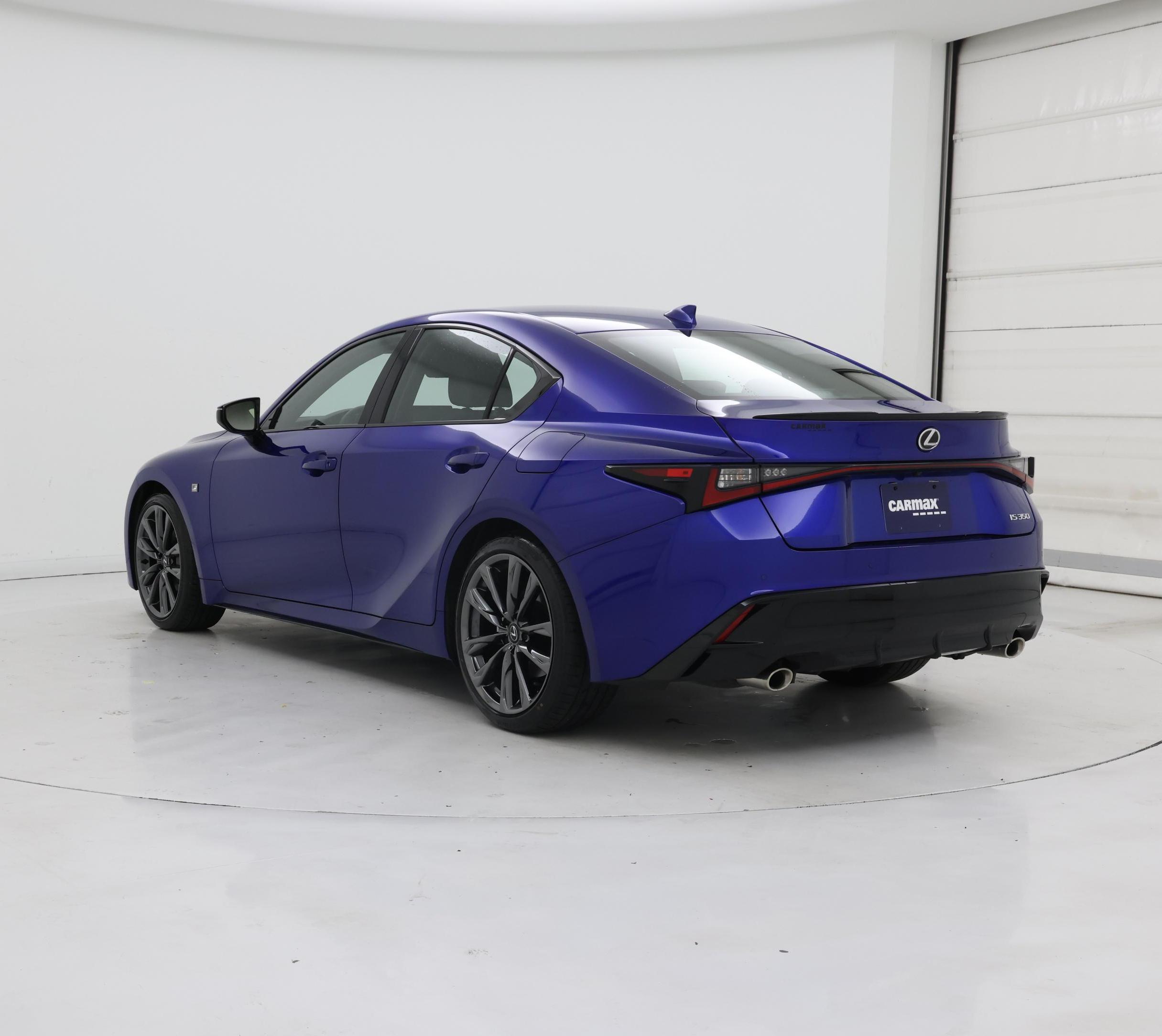 Thumbnail: 2025 Lexus IS - 2