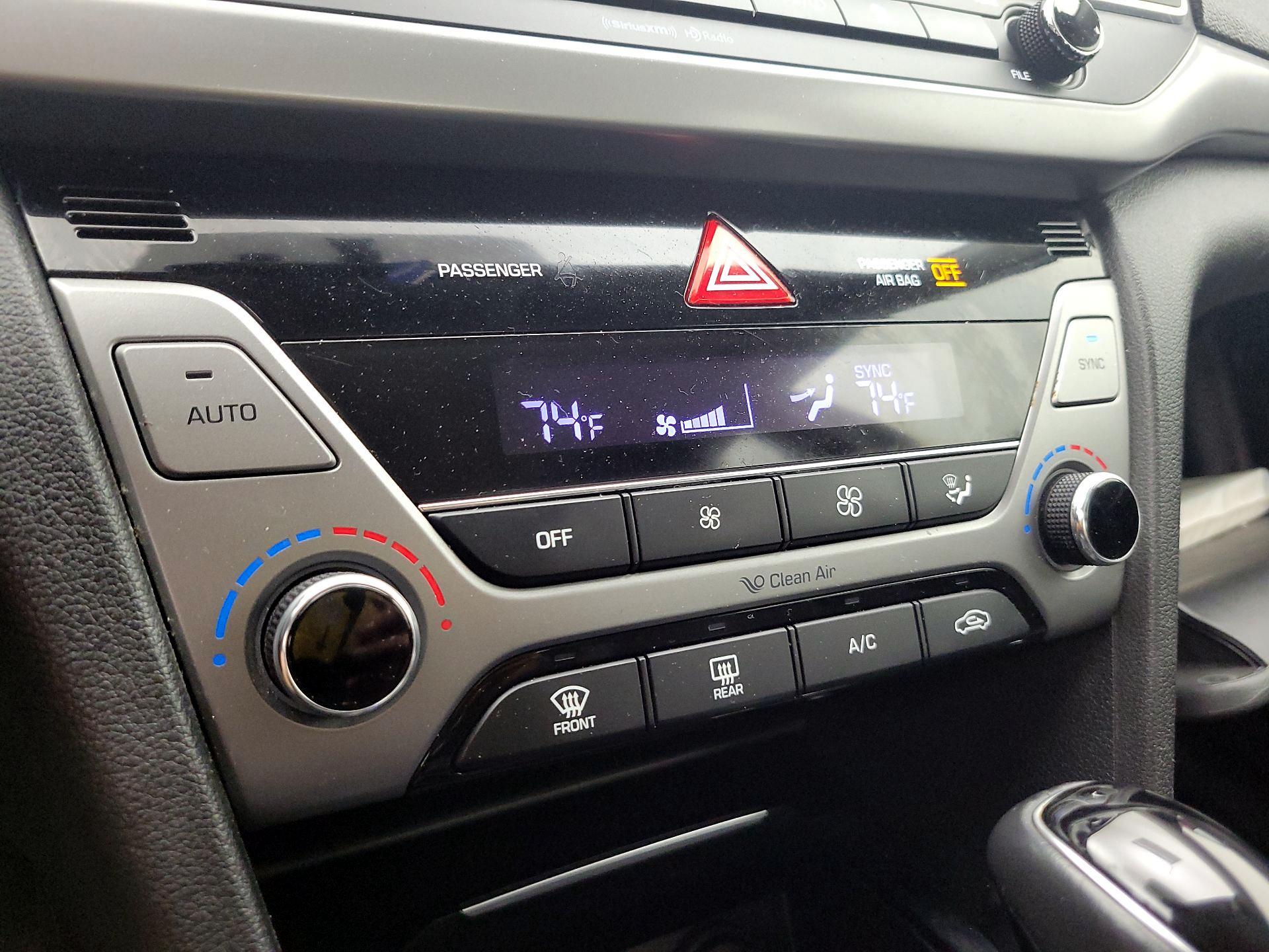 Thumbnail: 2017 Hyundai Elantra - 16