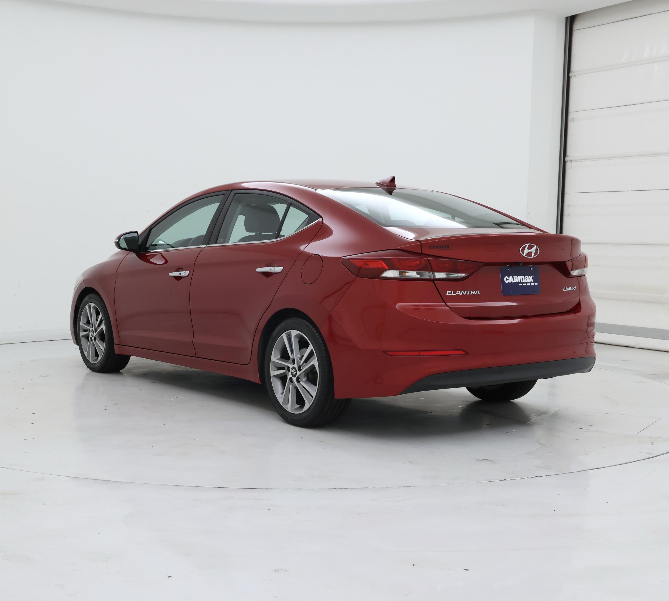 Thumbnail: 2017 Hyundai Elantra - 2