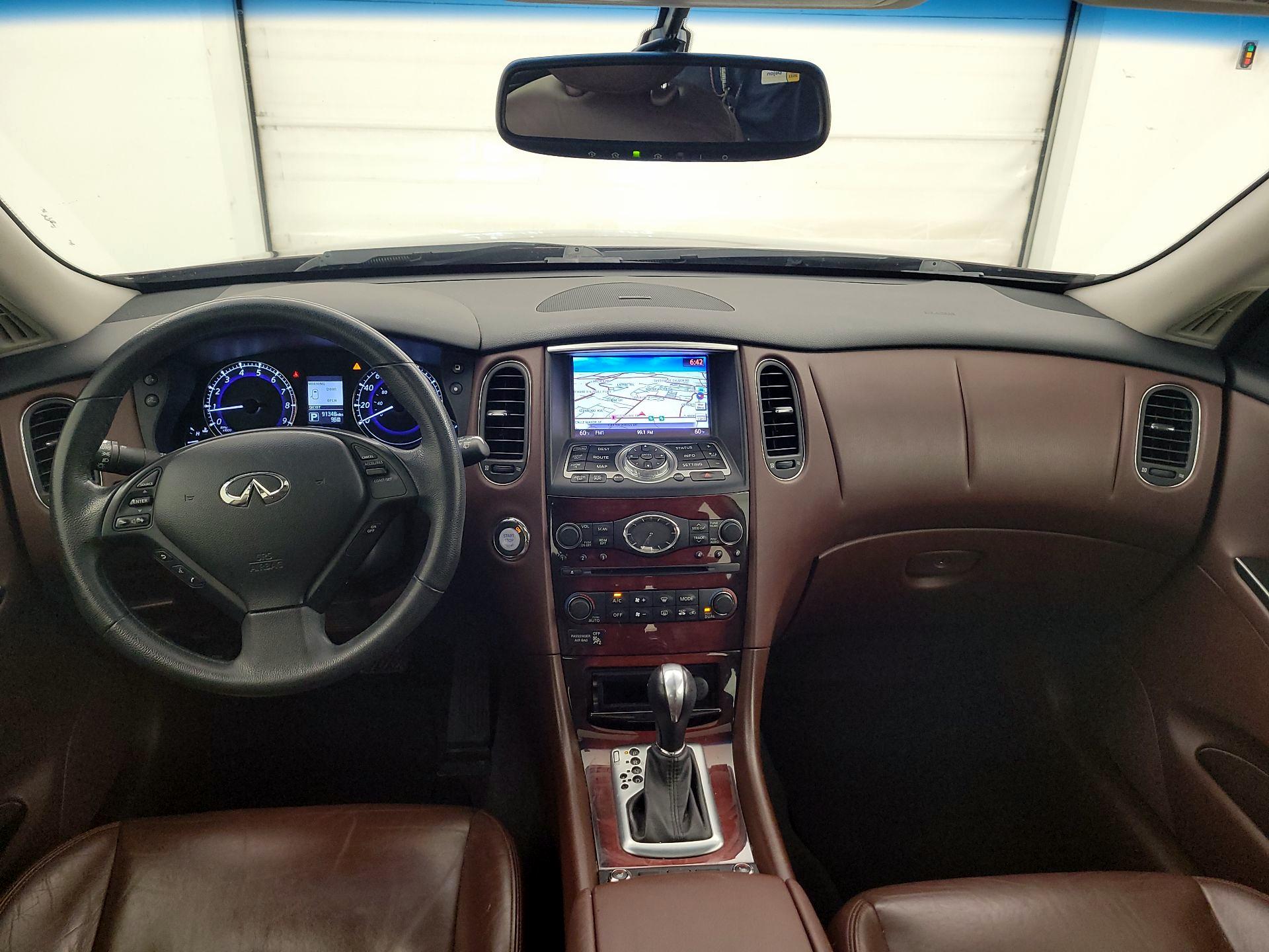 Thumbnail: 2017 INFINITI QX50 - 9