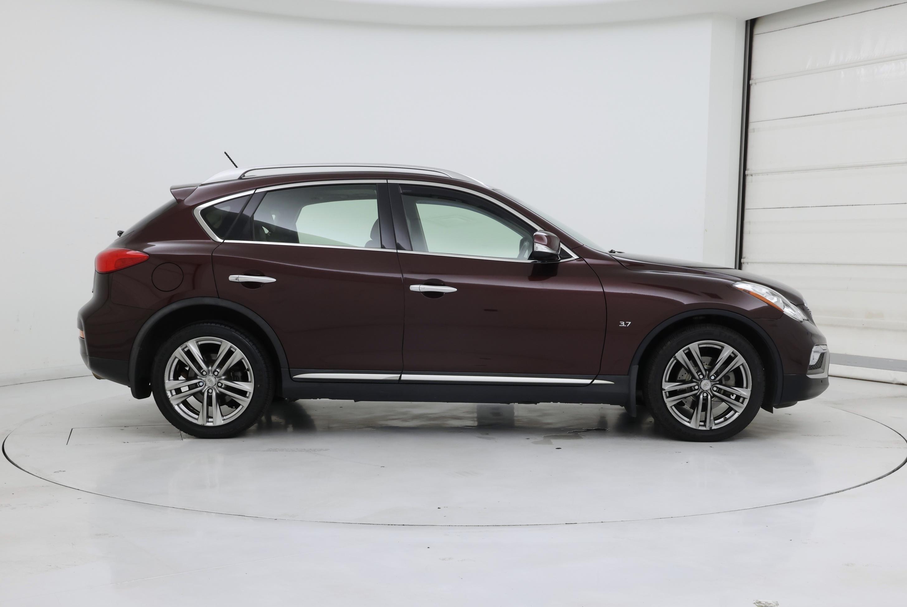 Thumbnail: 2017 INFINITI QX50 - 7