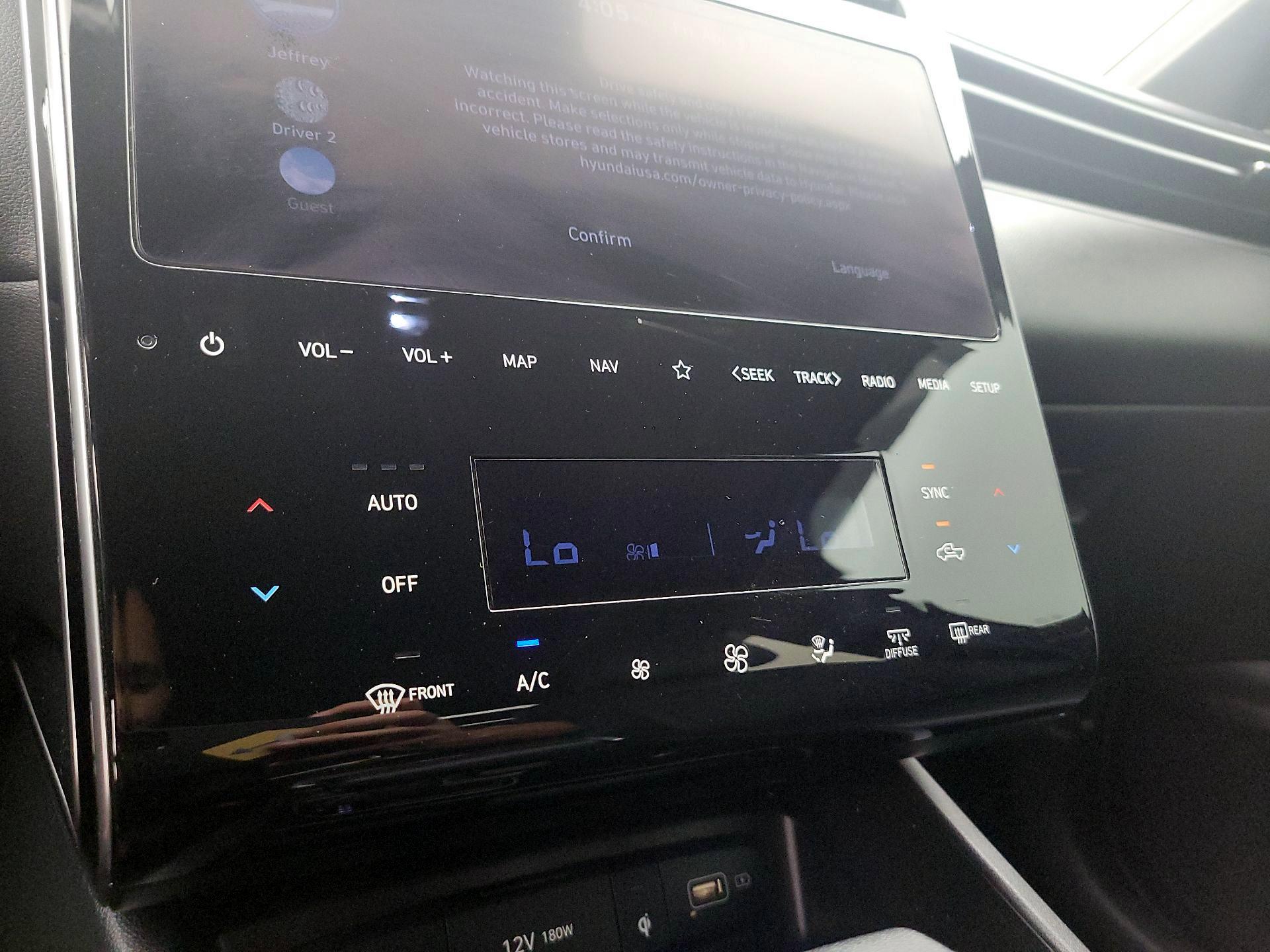 Thumbnail: 2024 Hyundai Santa Cruz - 15