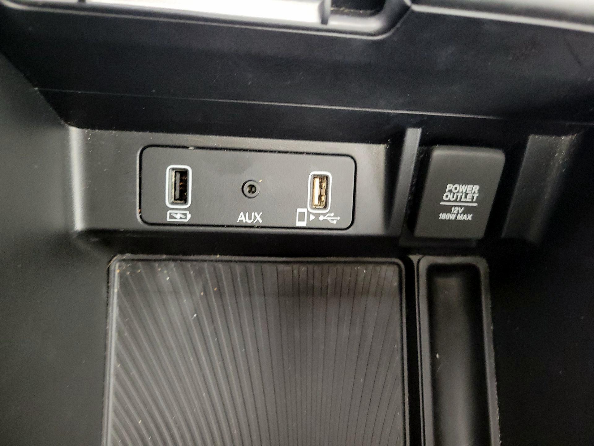 Thumbnail: 2021 Acura TLX - 19