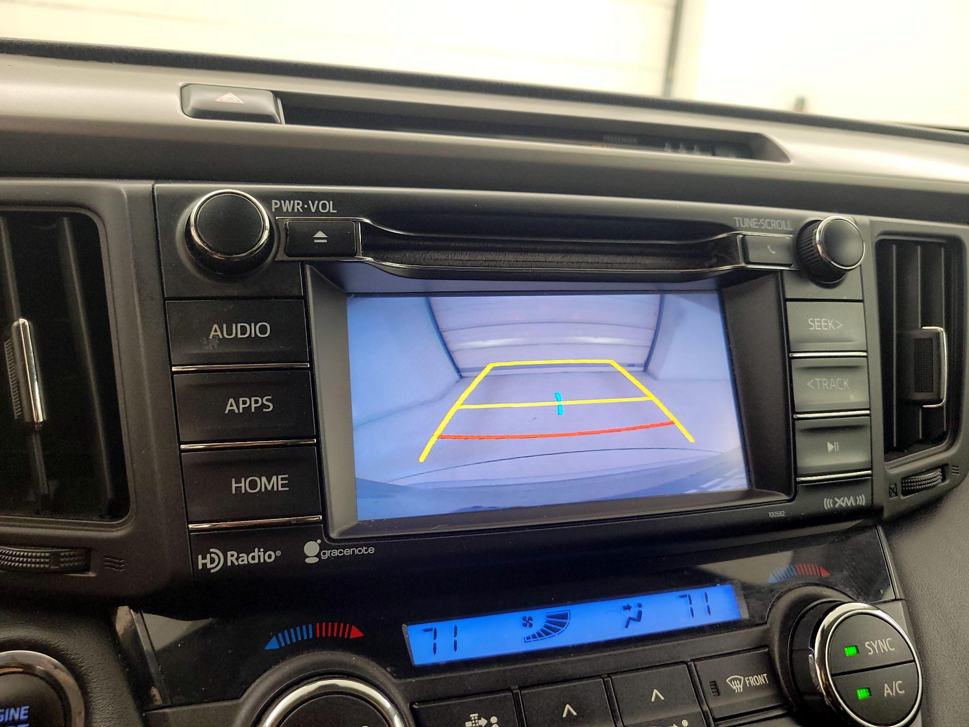 Thumbnail: 2018 Toyota RAV4 - 14