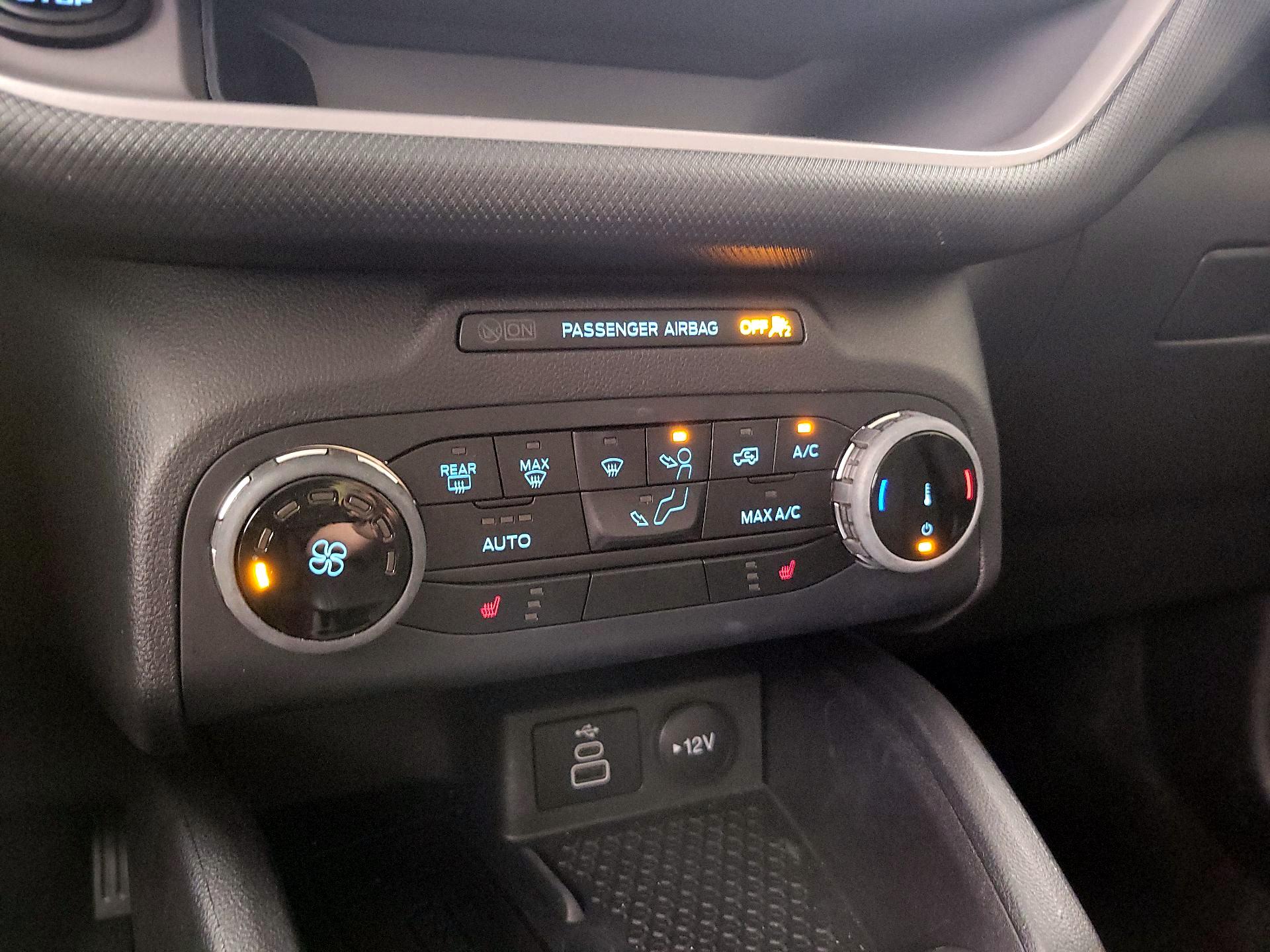 Thumbnail: 2024 Ford Bronco Sport - 17