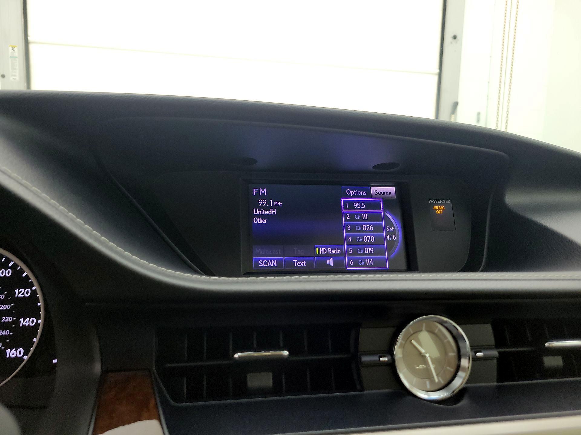 Thumbnail: 2014 Lexus ES - 15