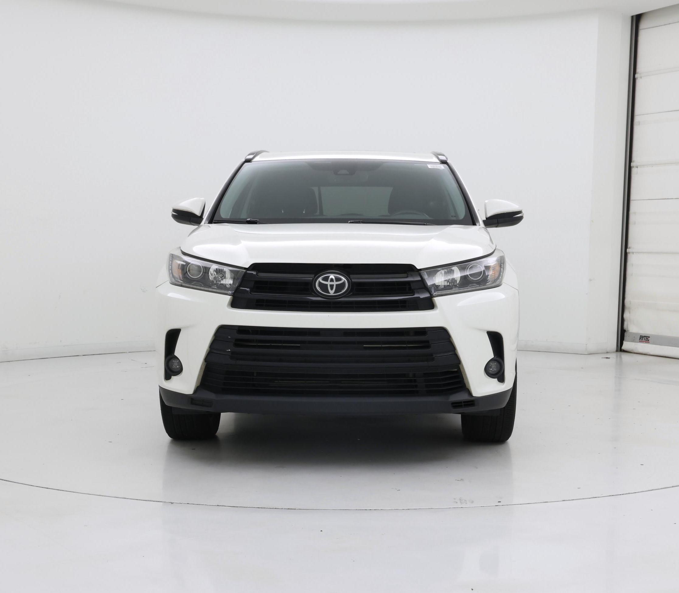 Thumbnail: 2019 Toyota Highlander - 5