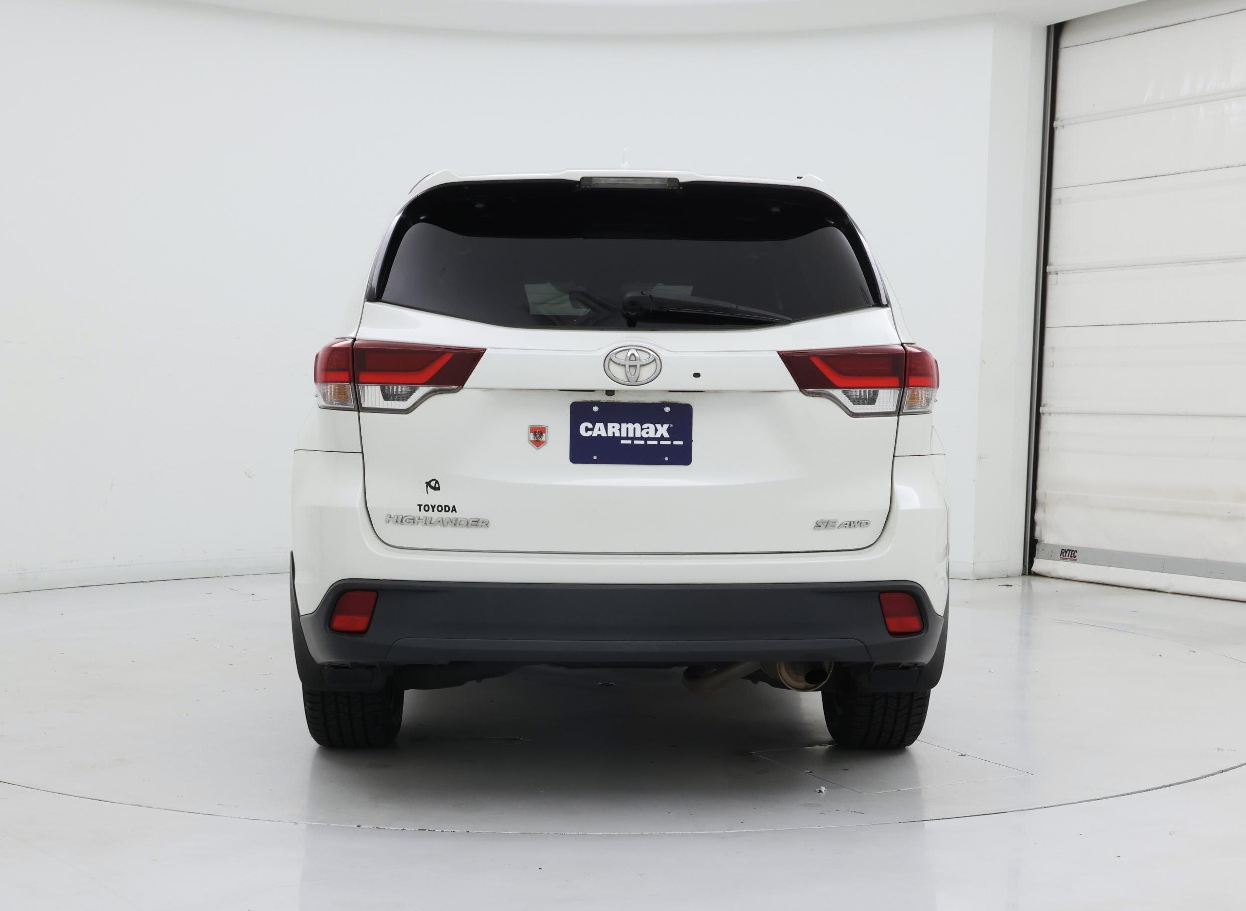 Thumbnail: 2019 Toyota Highlander - 6