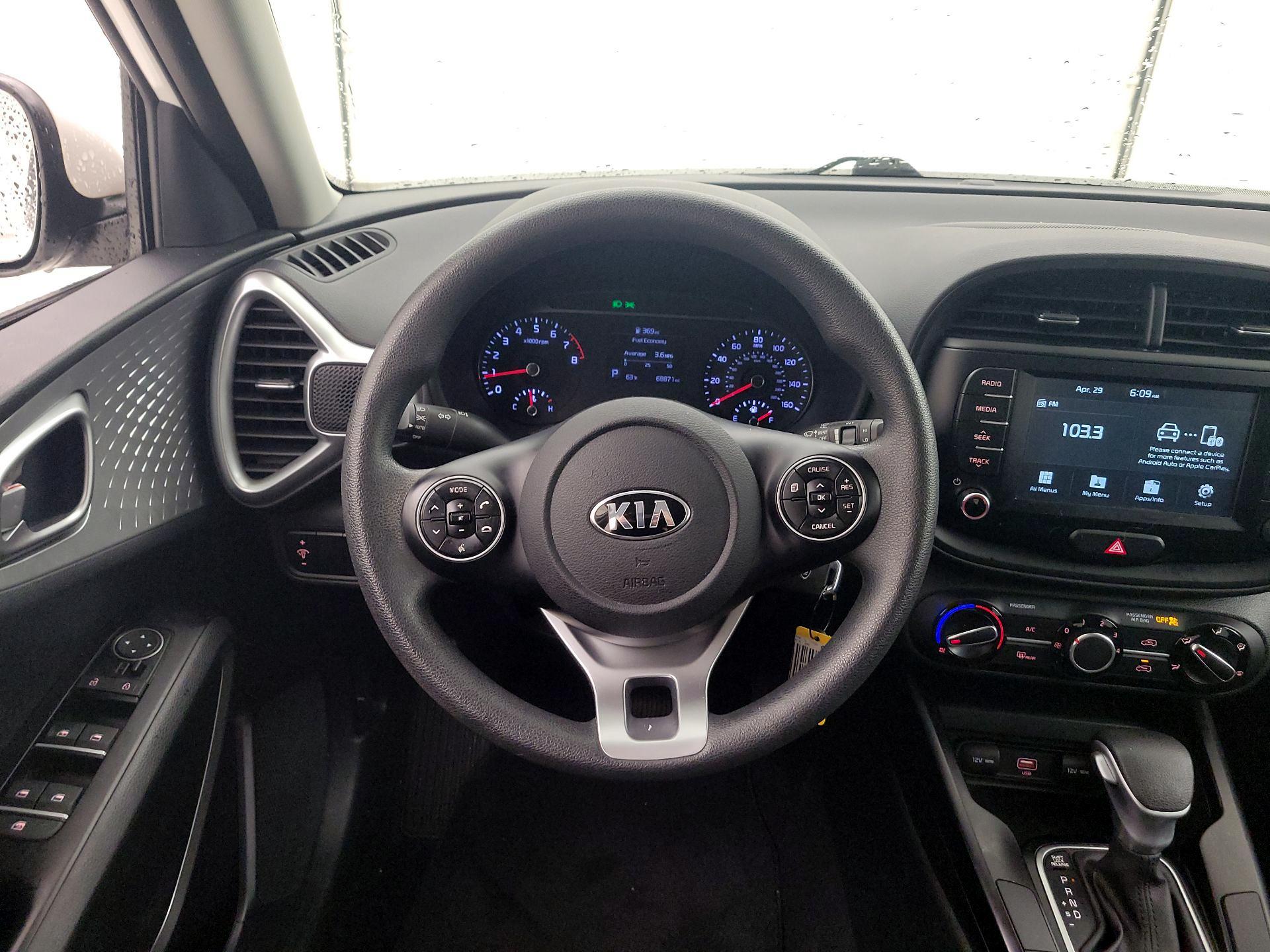 Thumbnail: 2020 Kia Soul - 10