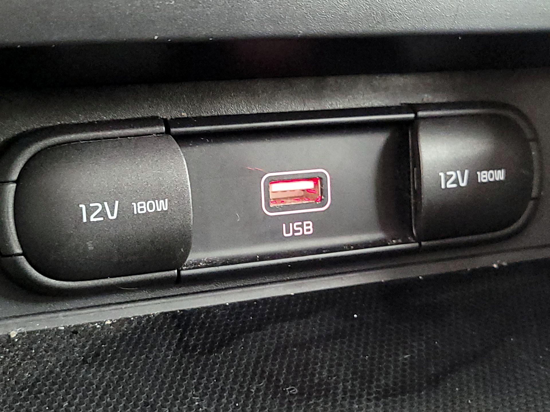 Thumbnail: 2020 Kia Soul - 17