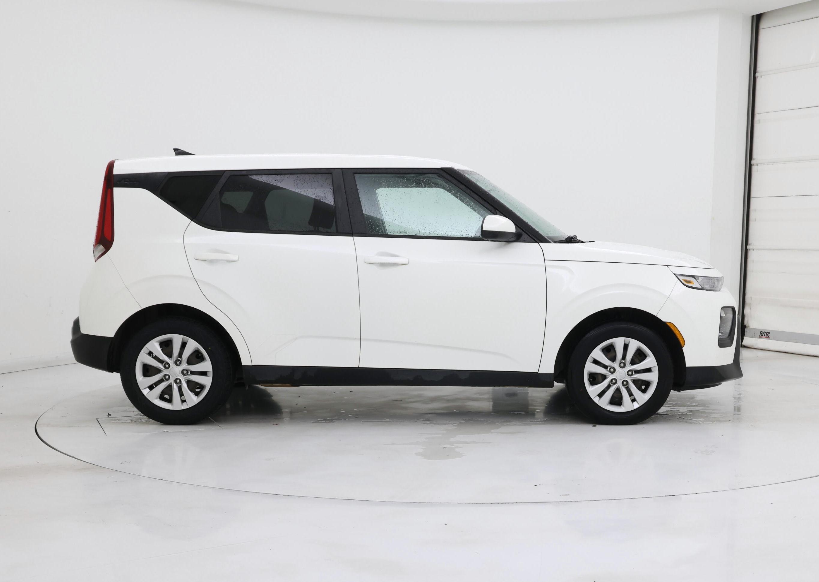 Thumbnail: 2020 Kia Soul - 7