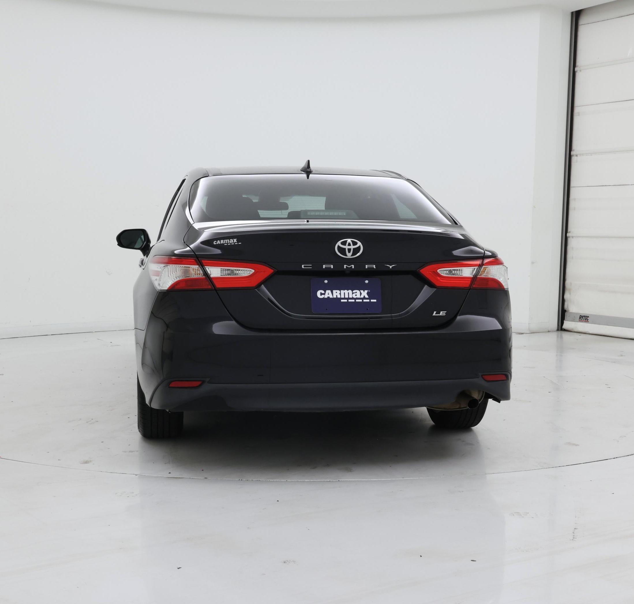 Thumbnail: 2019 Toyota Camry - 6