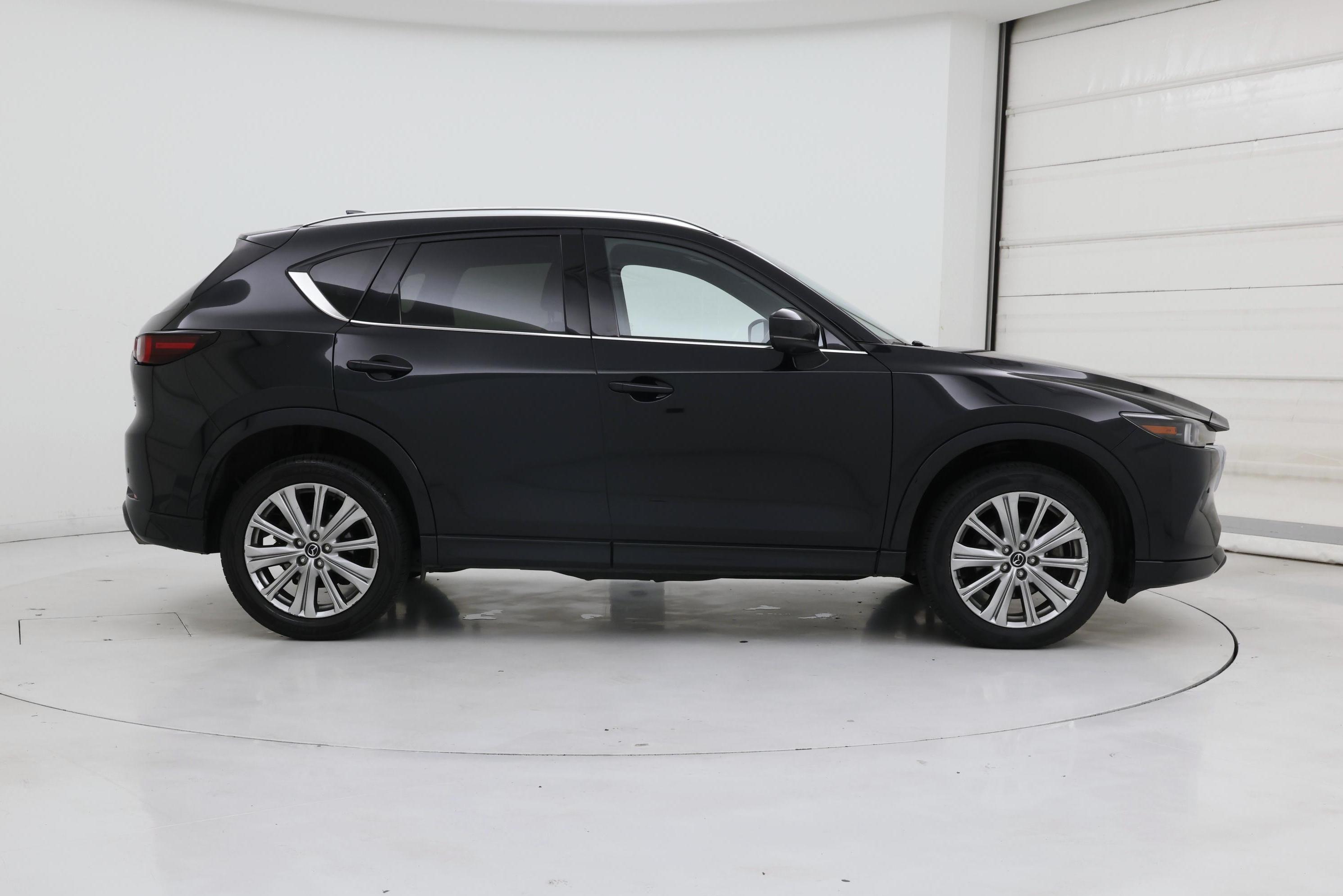 Thumbnail: 2022 Mazda CX-5 - 7