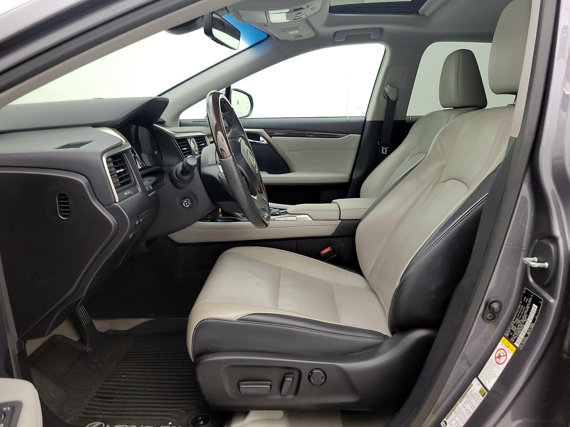 Thumbnail: 2018 Lexus RX - 11