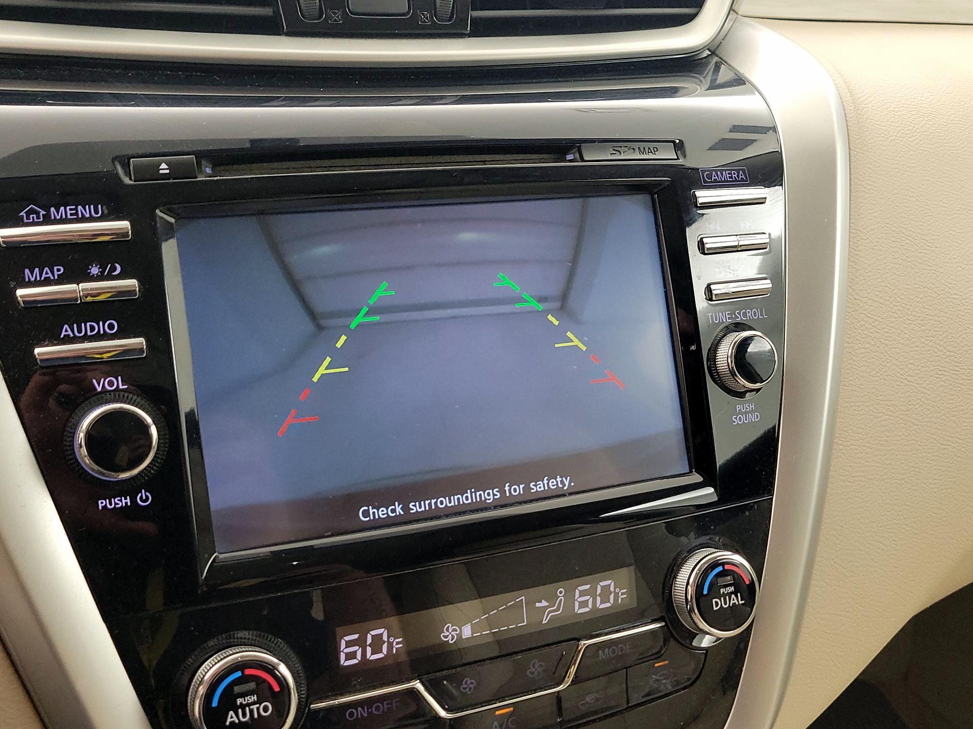 Thumbnail: 2015 Nissan Murano - 13