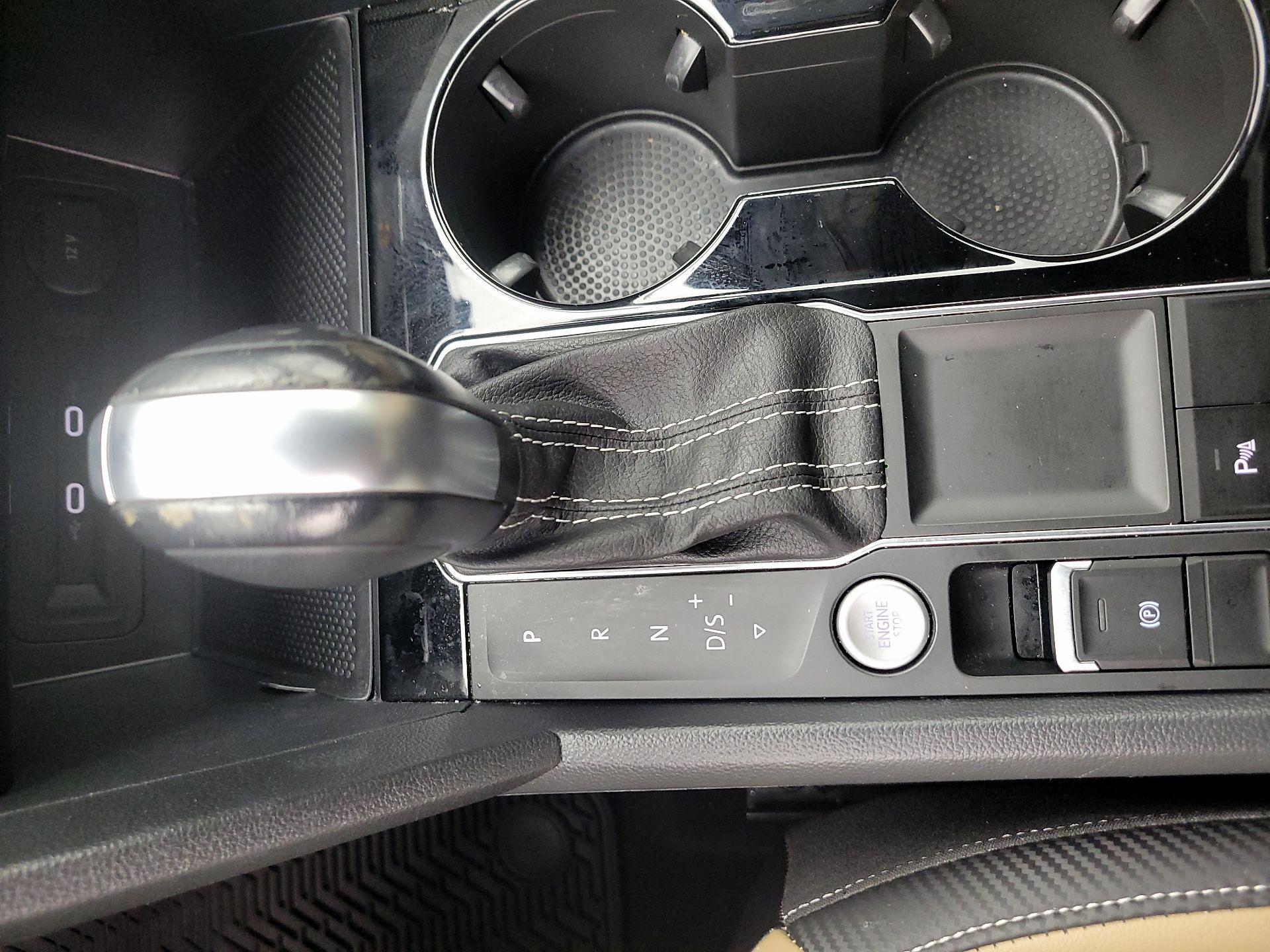 Thumbnail: 2023 Volkswagen Atlas - 17