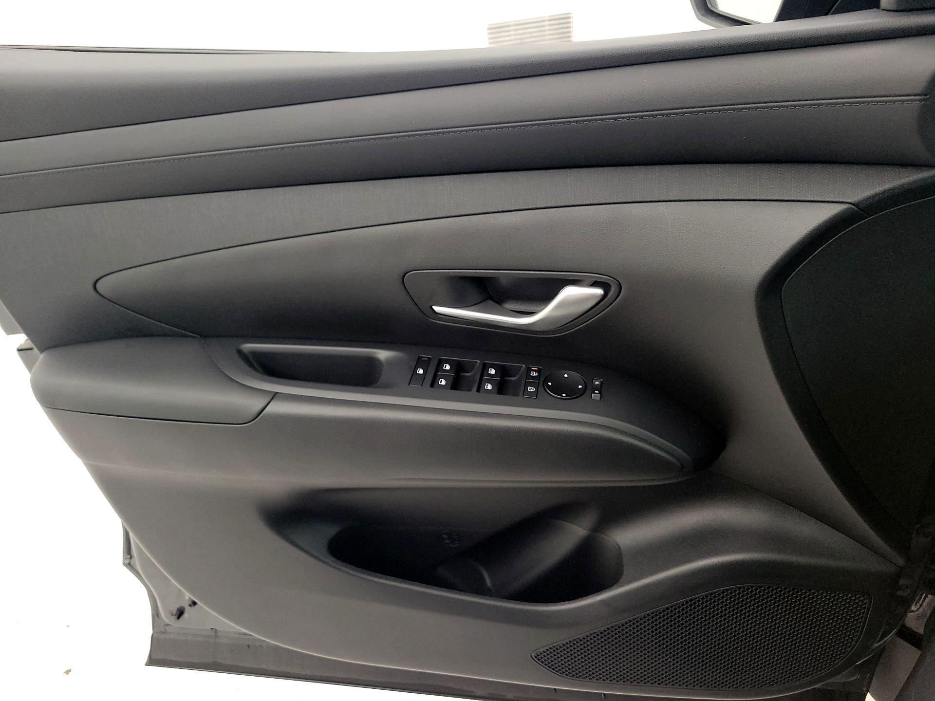 Thumbnail: 2025 Hyundai Tucson - 12