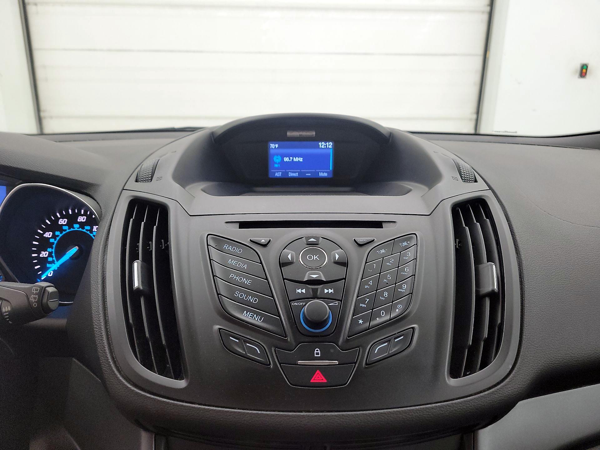 Thumbnail: 2015 Ford Escape - 15
