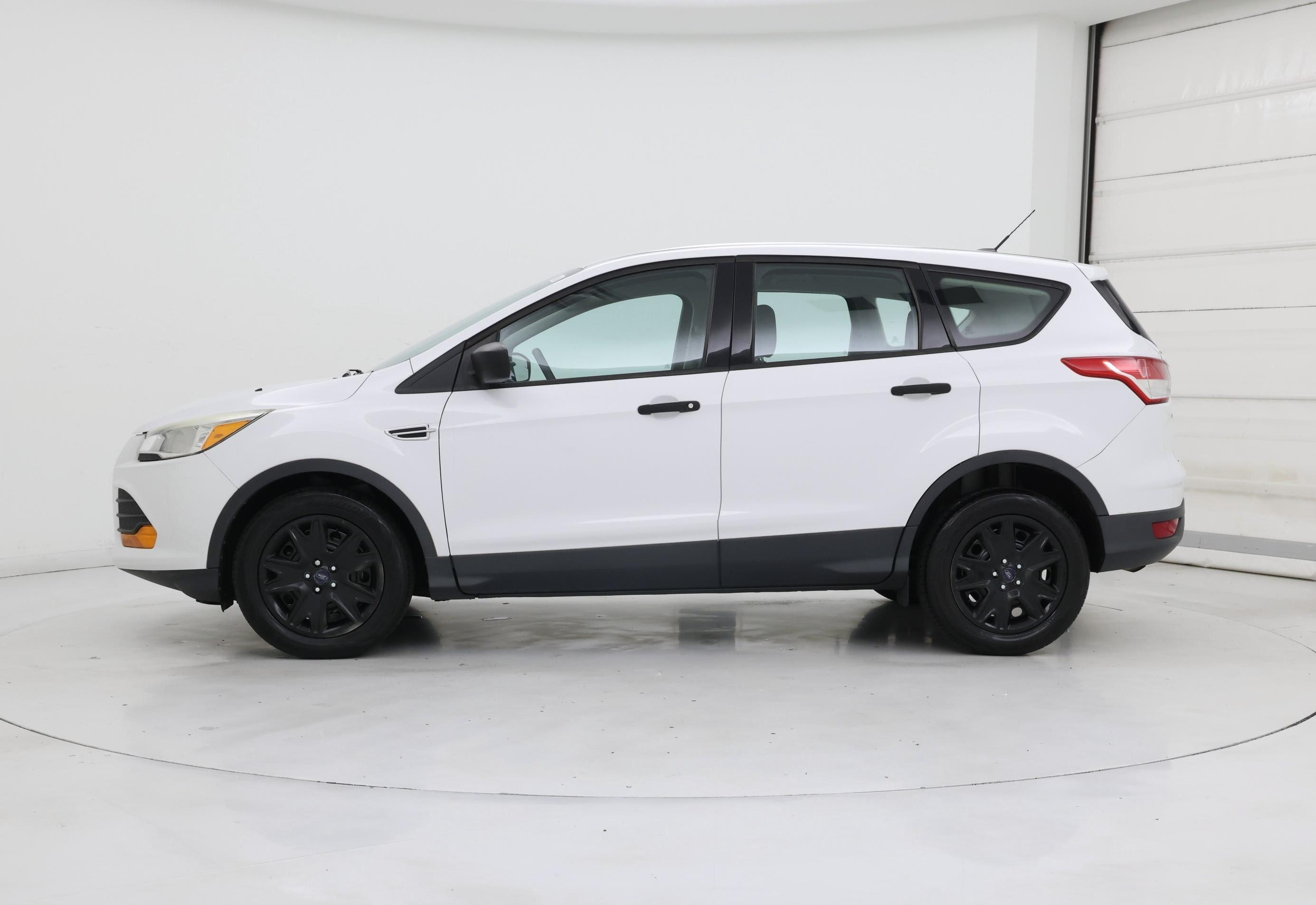 Thumbnail: 2015 Ford Escape - 3