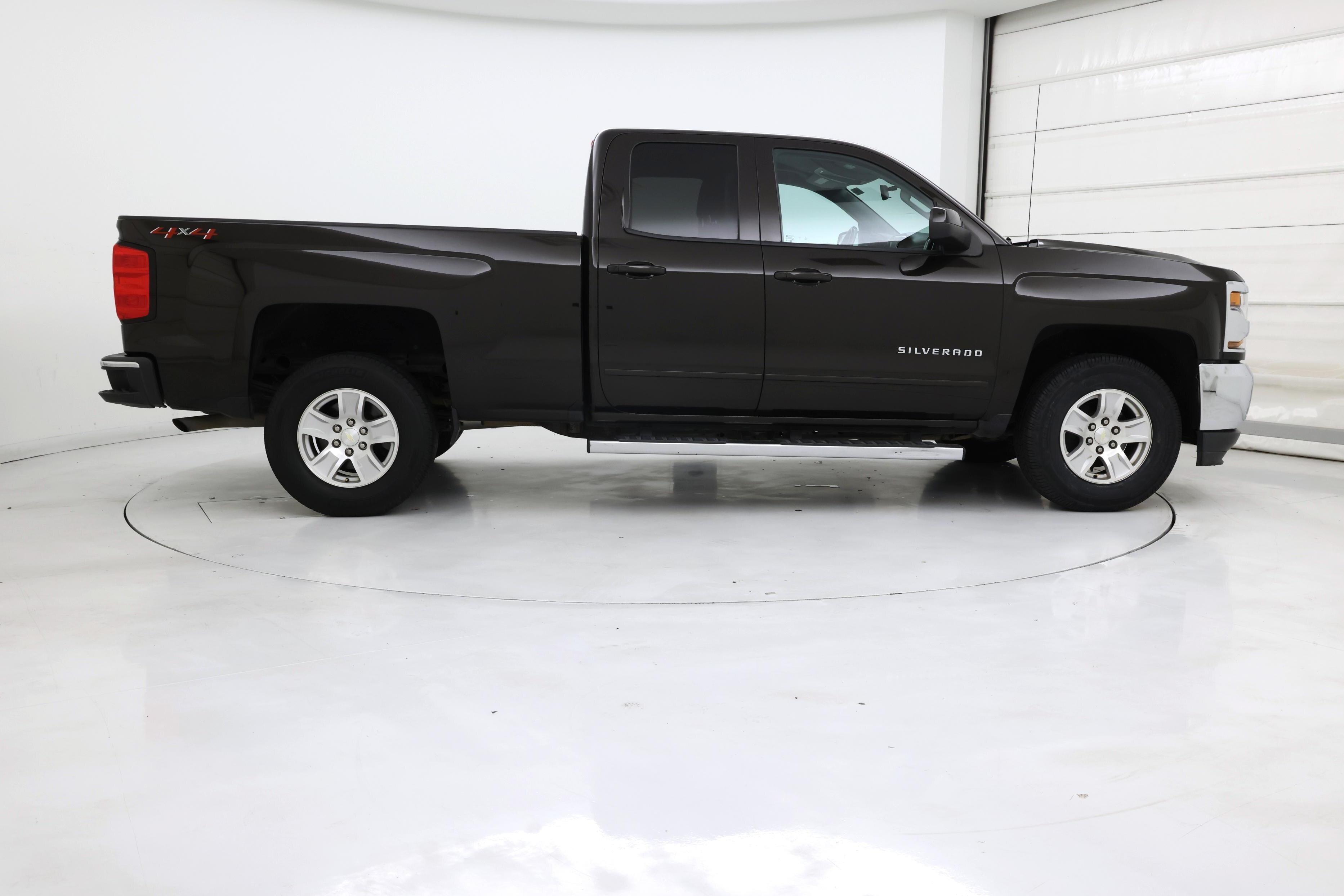 Thumbnail: 2018 Chevrolet Silverado 1500 - 7
