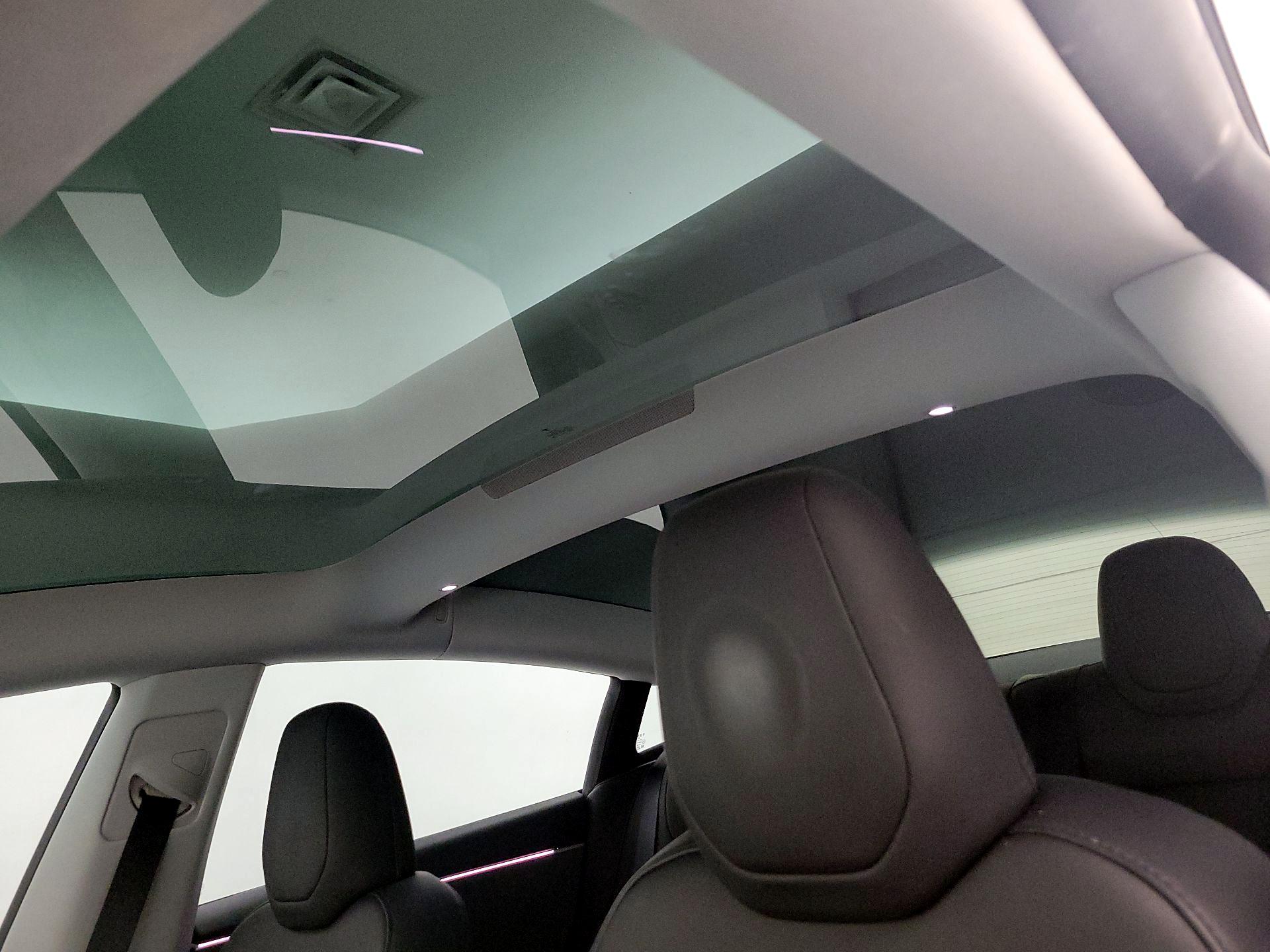 Thumbnail: 2024 Tesla Model 3 - 19