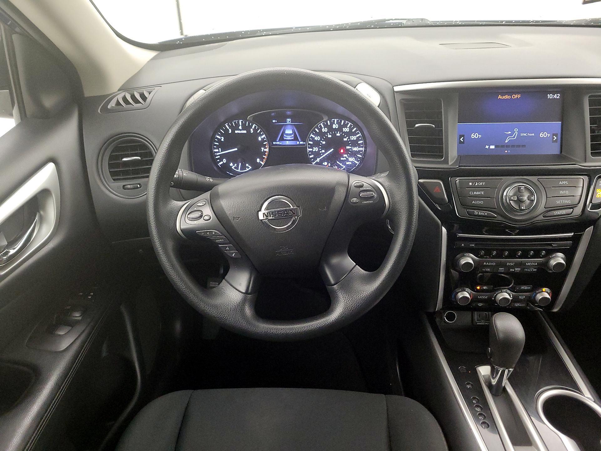 Thumbnail: 2019 Nissan Pathfinder - 10