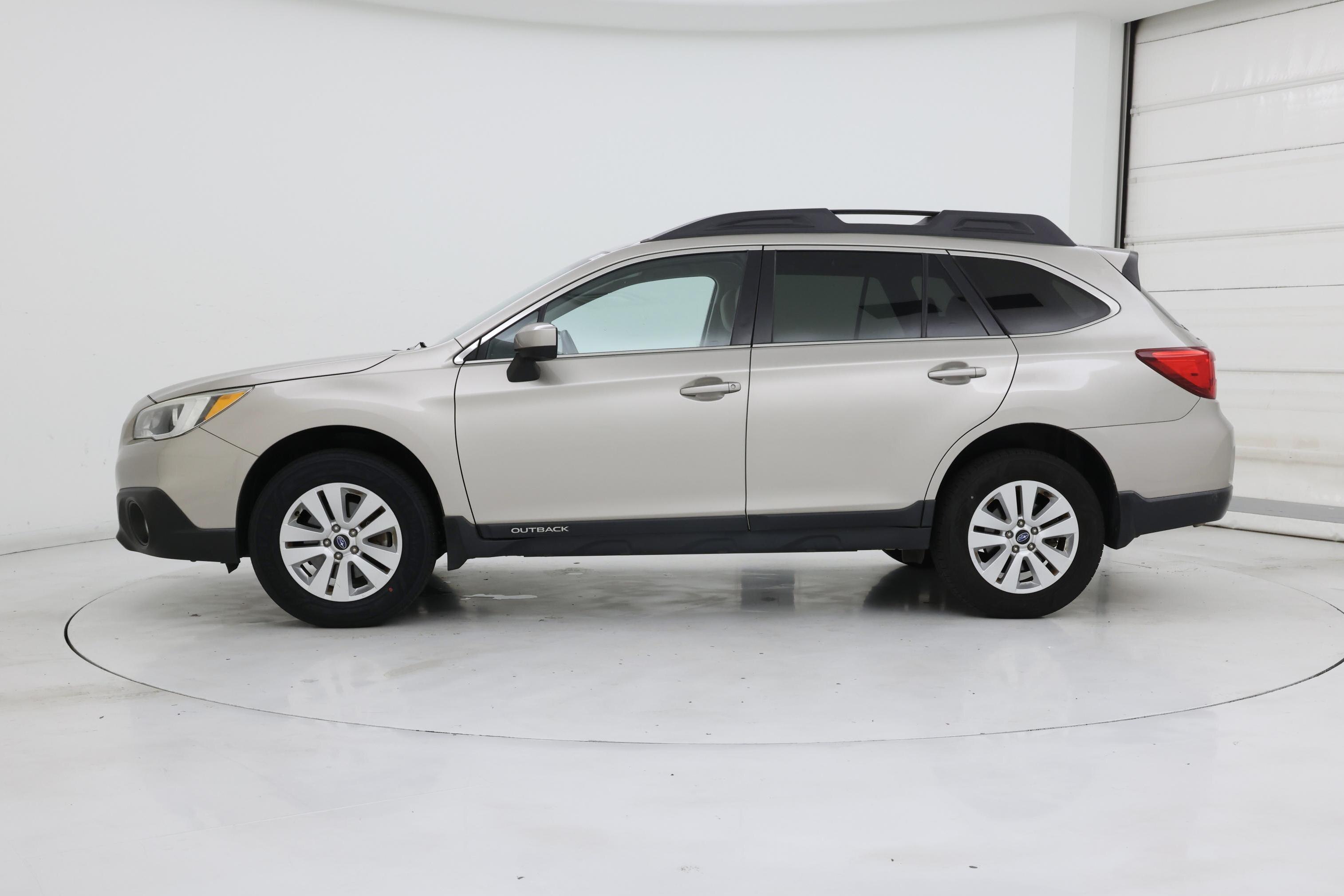 Thumbnail: 2017 Subaru Outback - 3