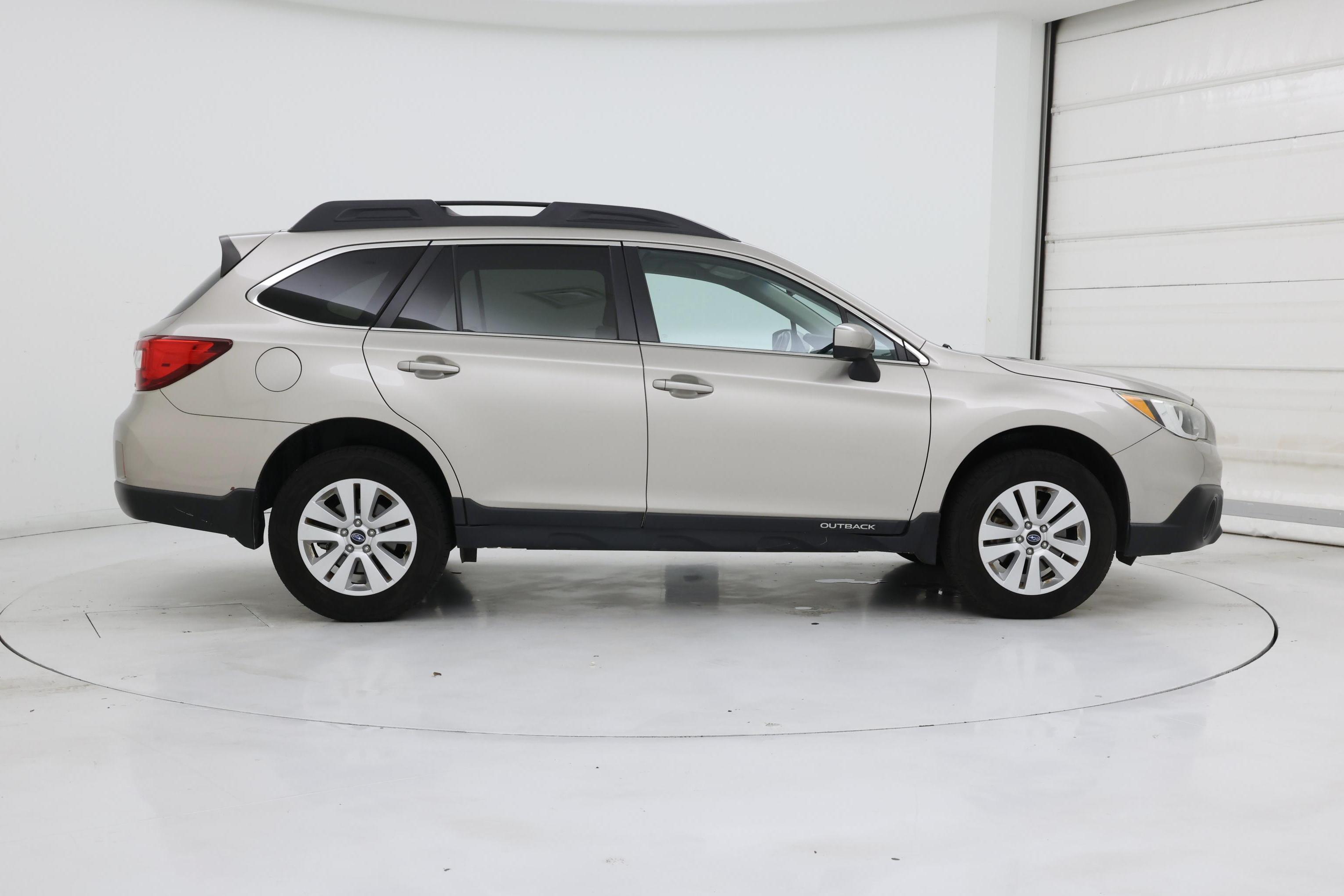 Thumbnail: 2017 Subaru Outback - 7