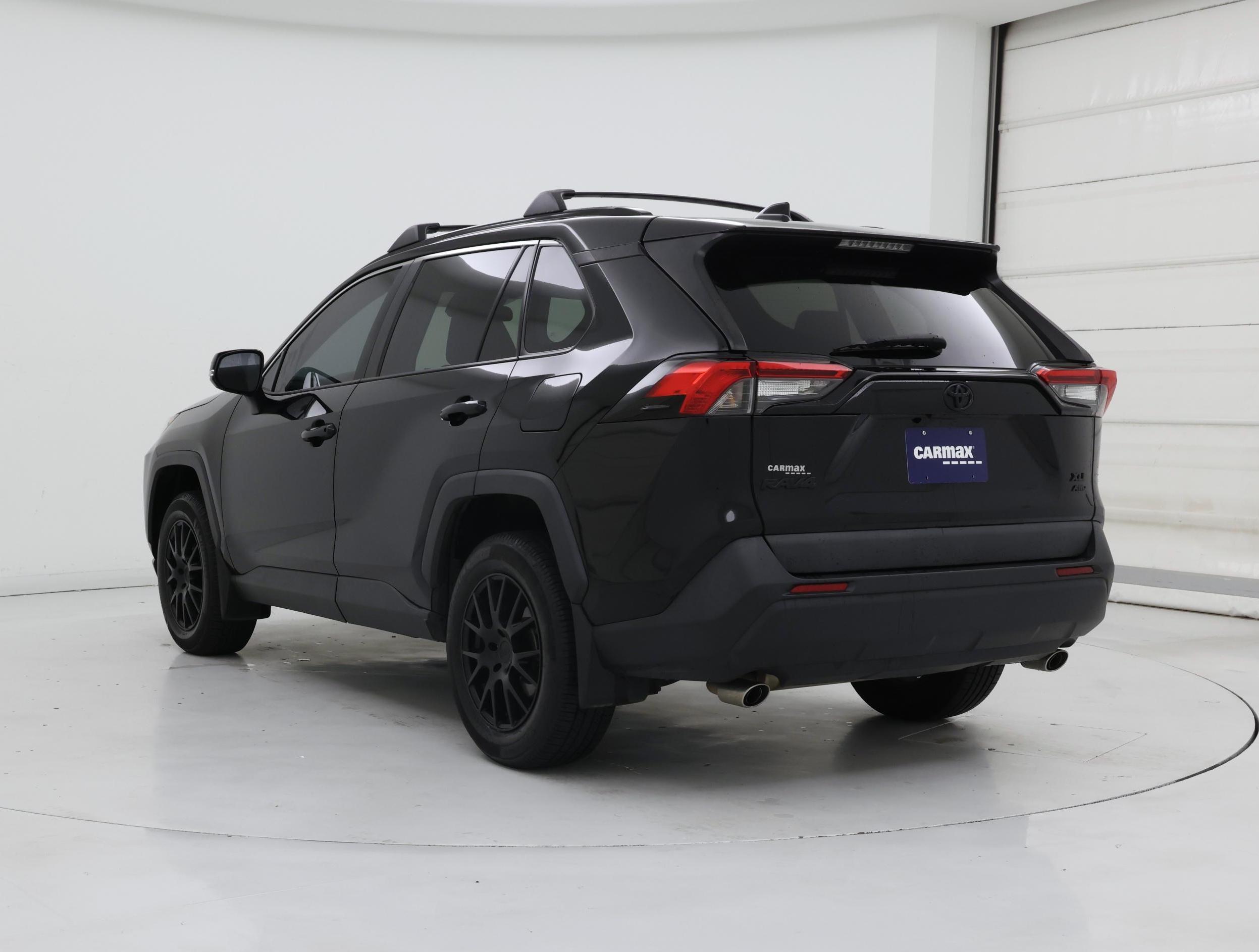 Thumbnail: 2021 Toyota RAV4 - 2