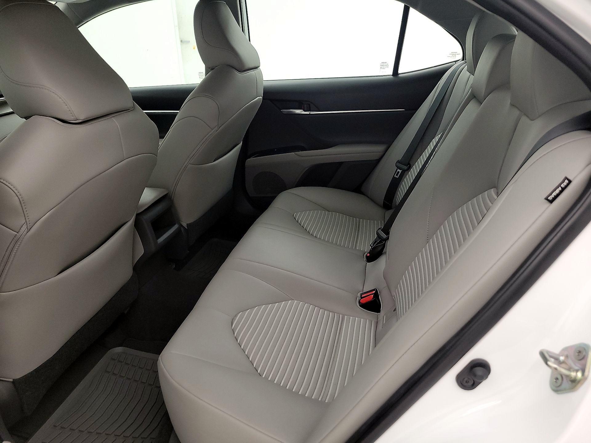 Thumbnail: 2019 Toyota Camry - 19