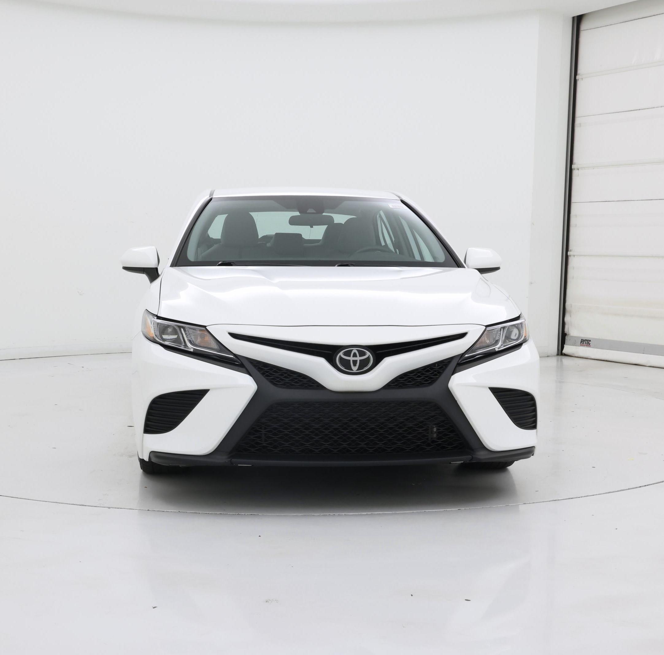 Thumbnail: 2019 Toyota Camry - 5