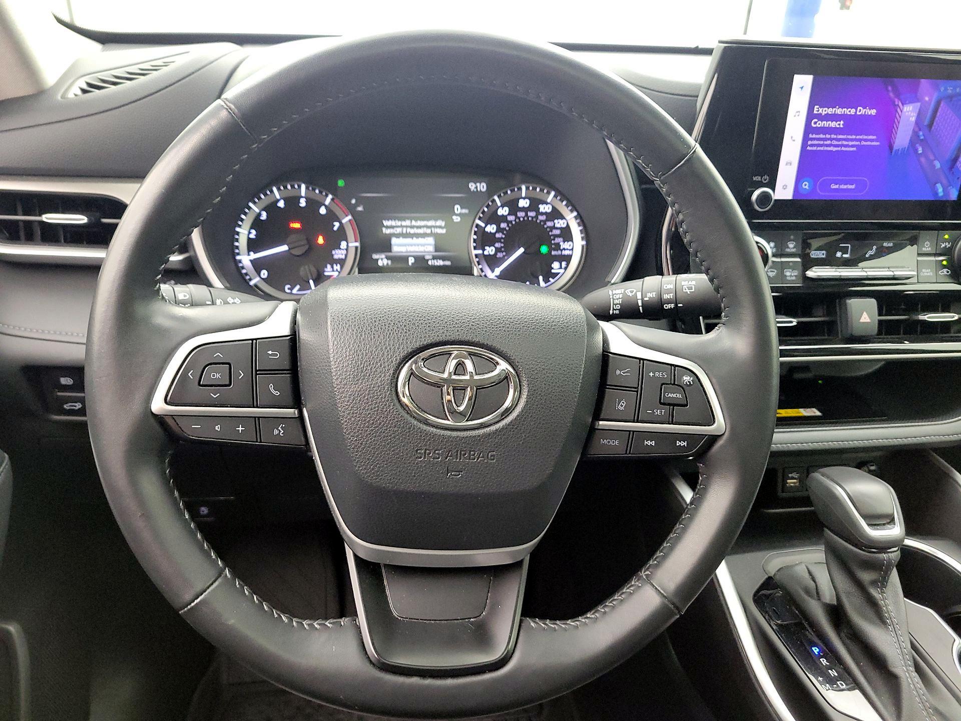 Thumbnail: 2024 Toyota Highlander - 10