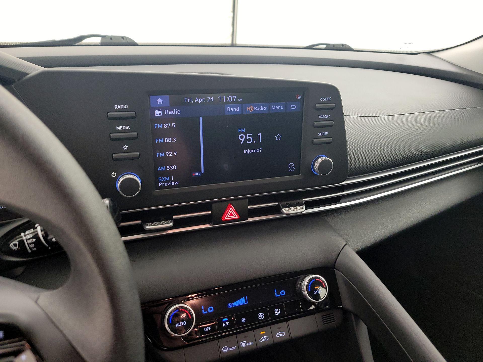 Thumbnail: 2022 Hyundai Elantra - 15