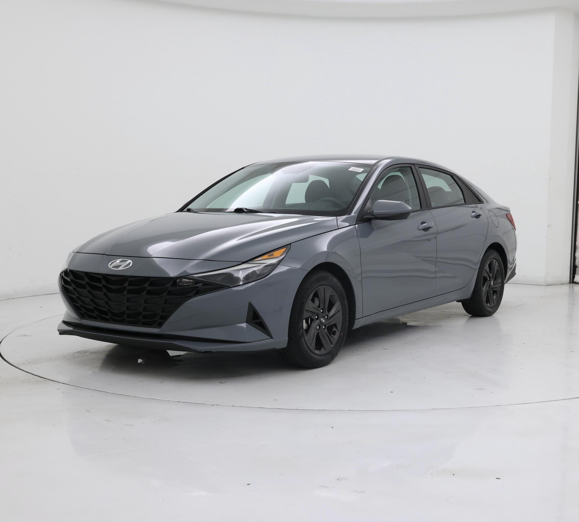 Thumbnail: 2022 Hyundai Elantra - 4