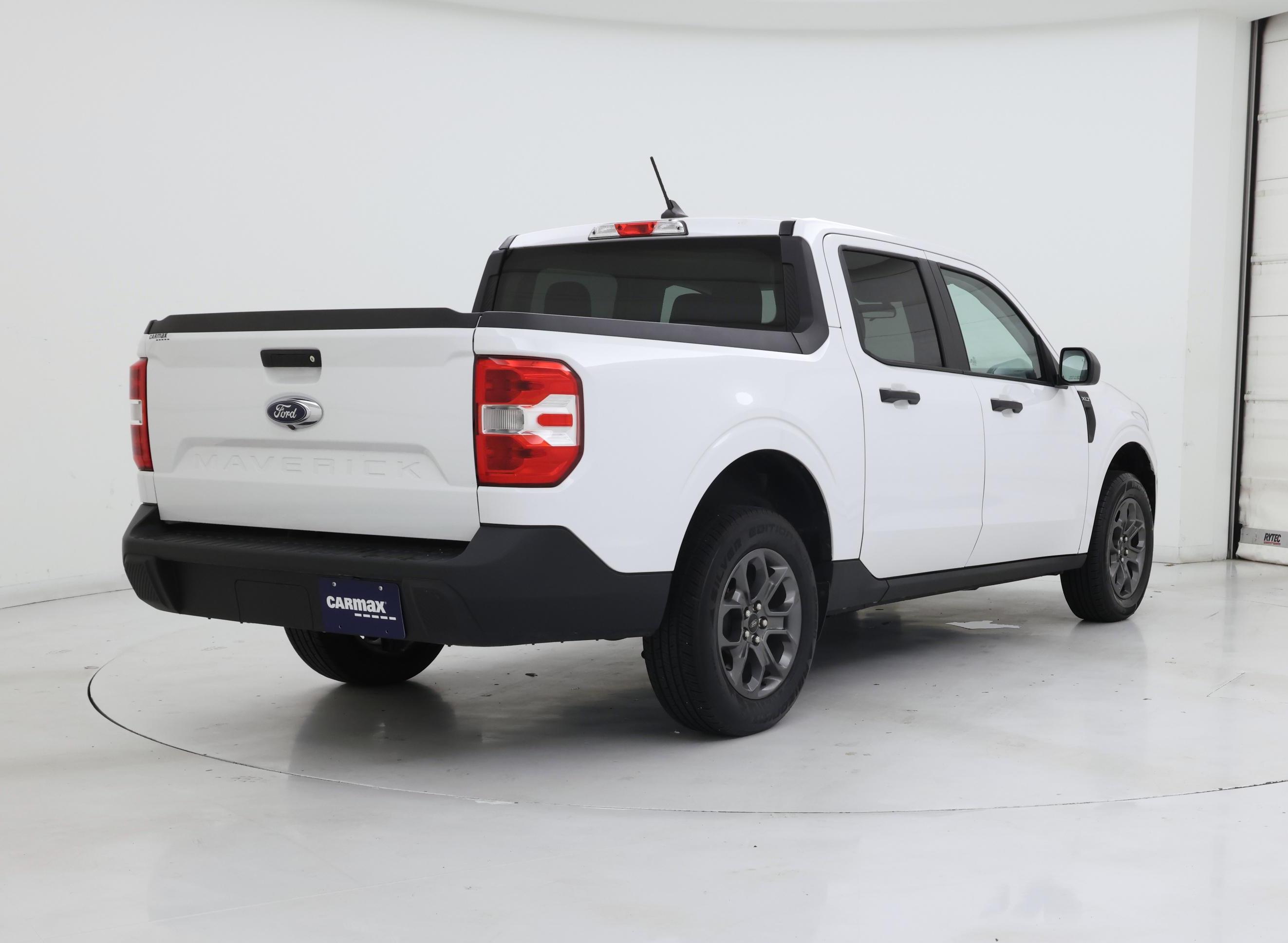 Thumbnail: 2023 Ford Maverick - 8