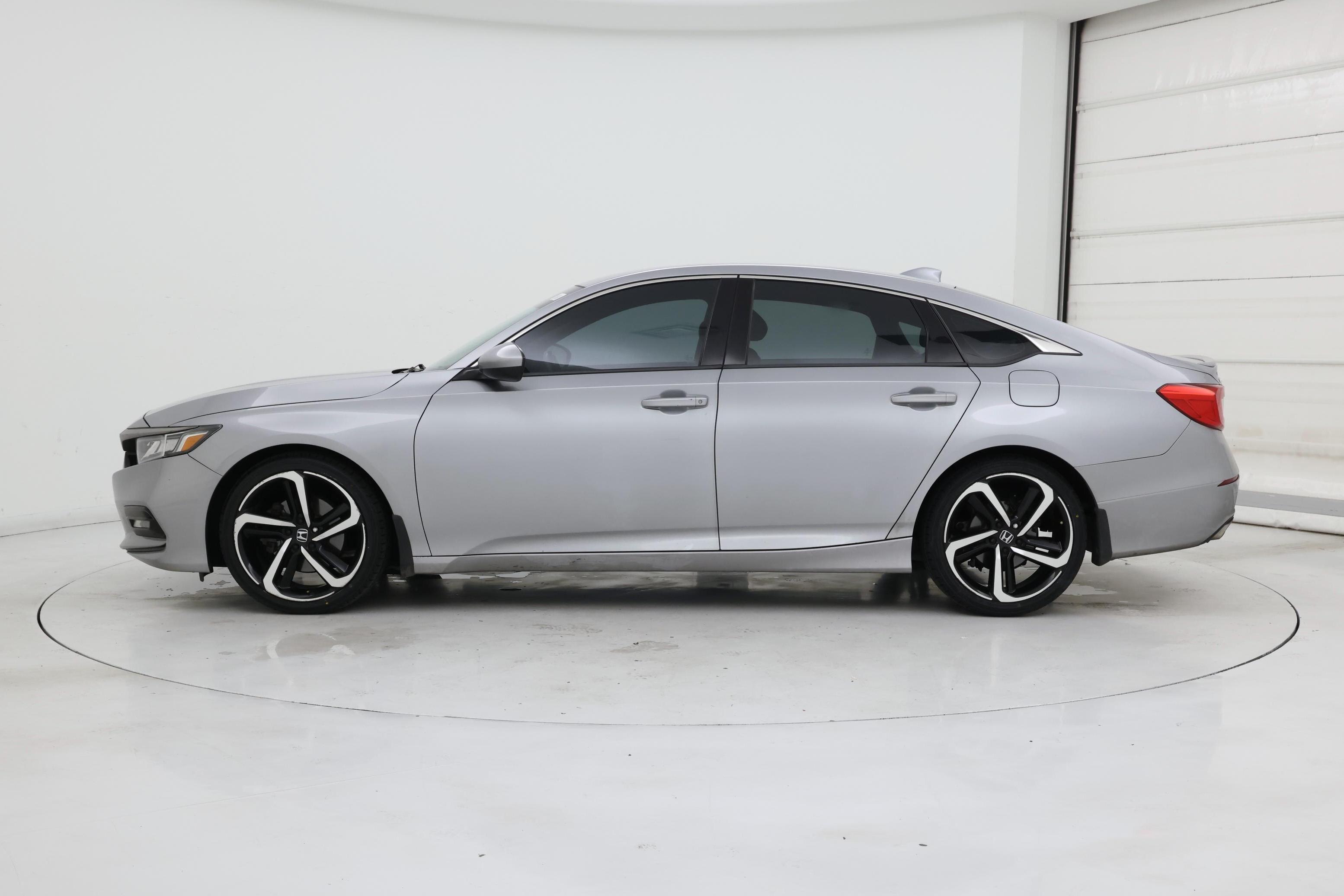 Thumbnail: 2019 Honda Accord - 3