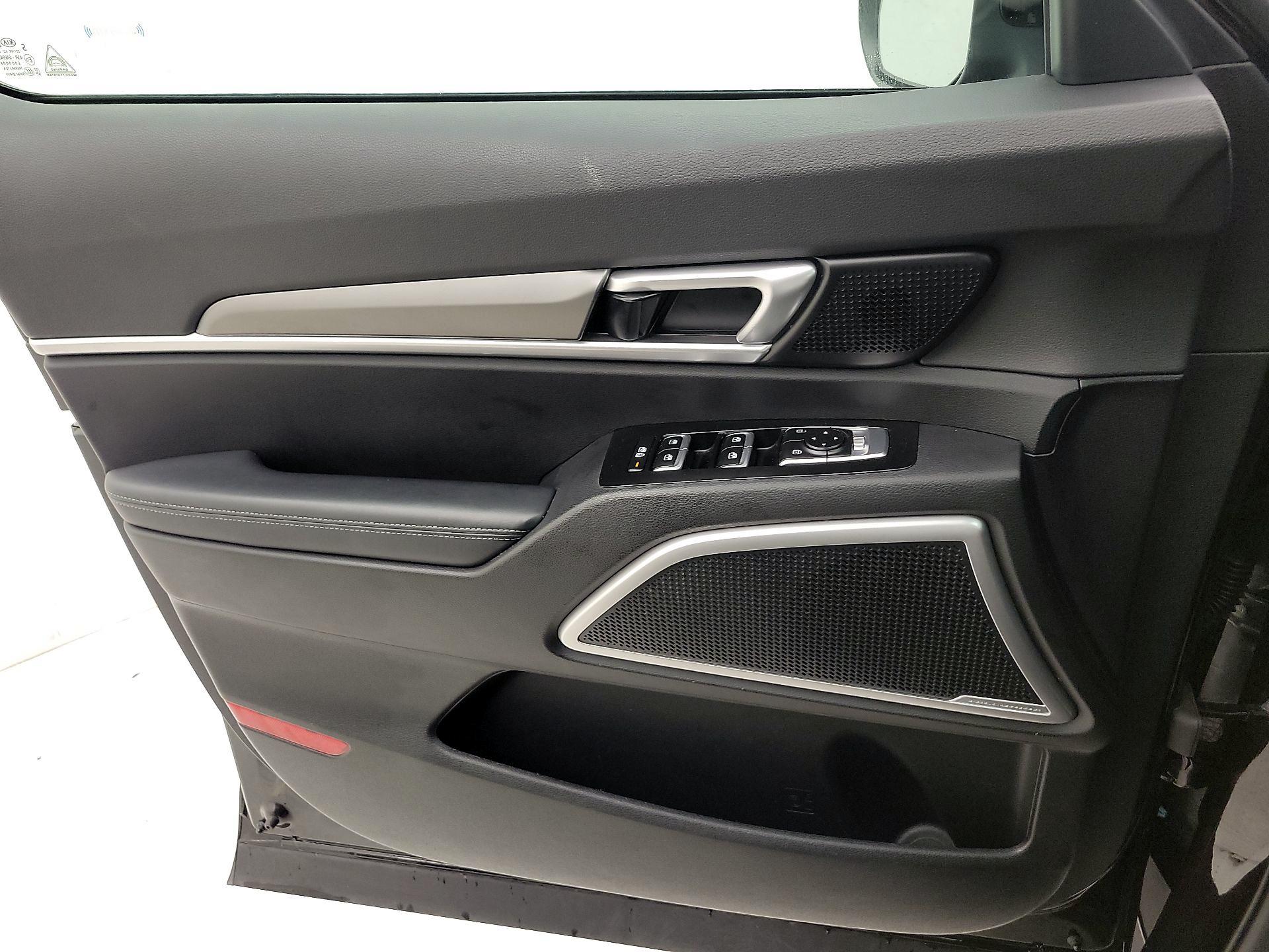 Thumbnail: 2021 Kia Telluride - 12