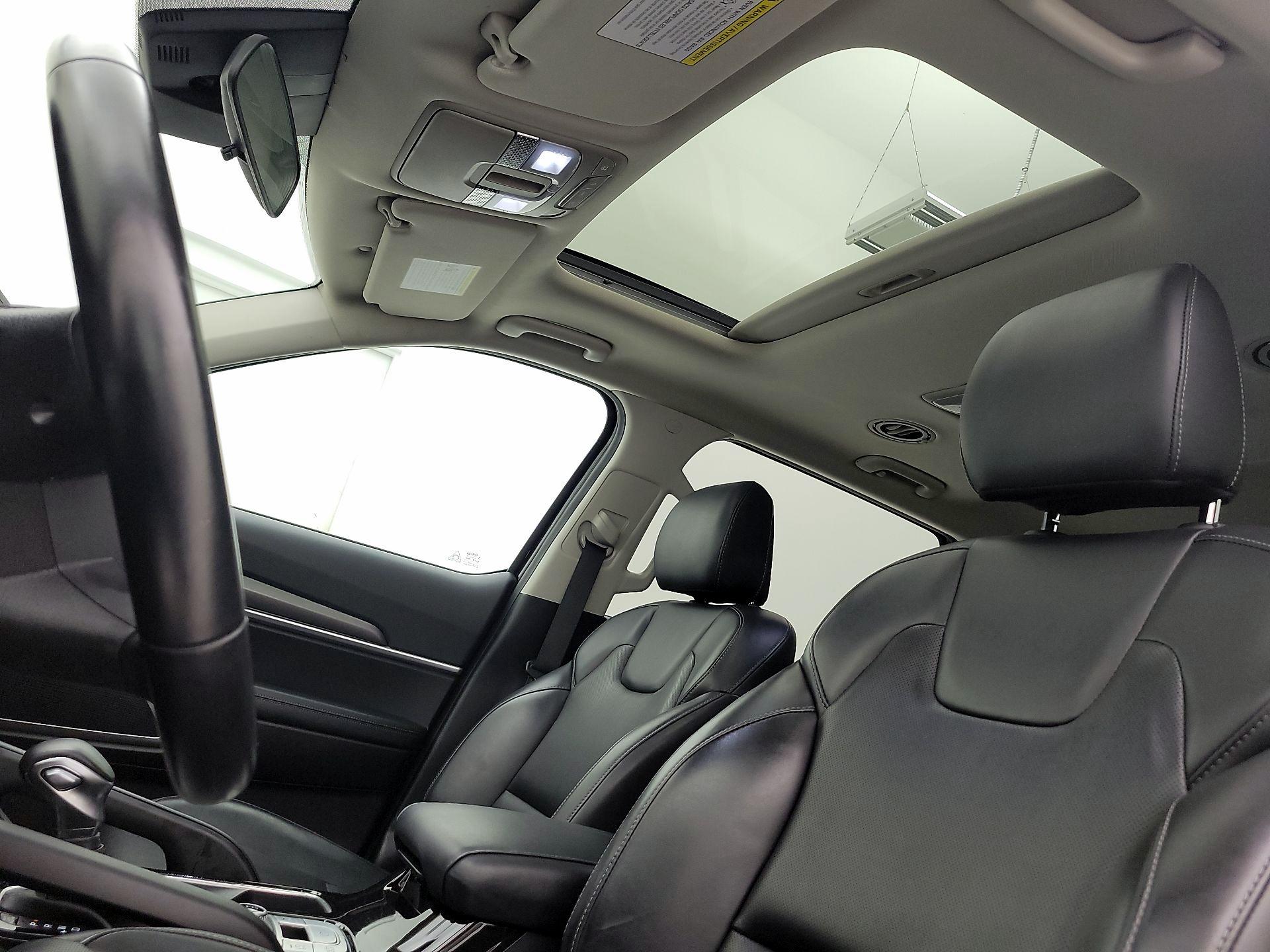 Thumbnail: 2021 Kia Telluride - 19