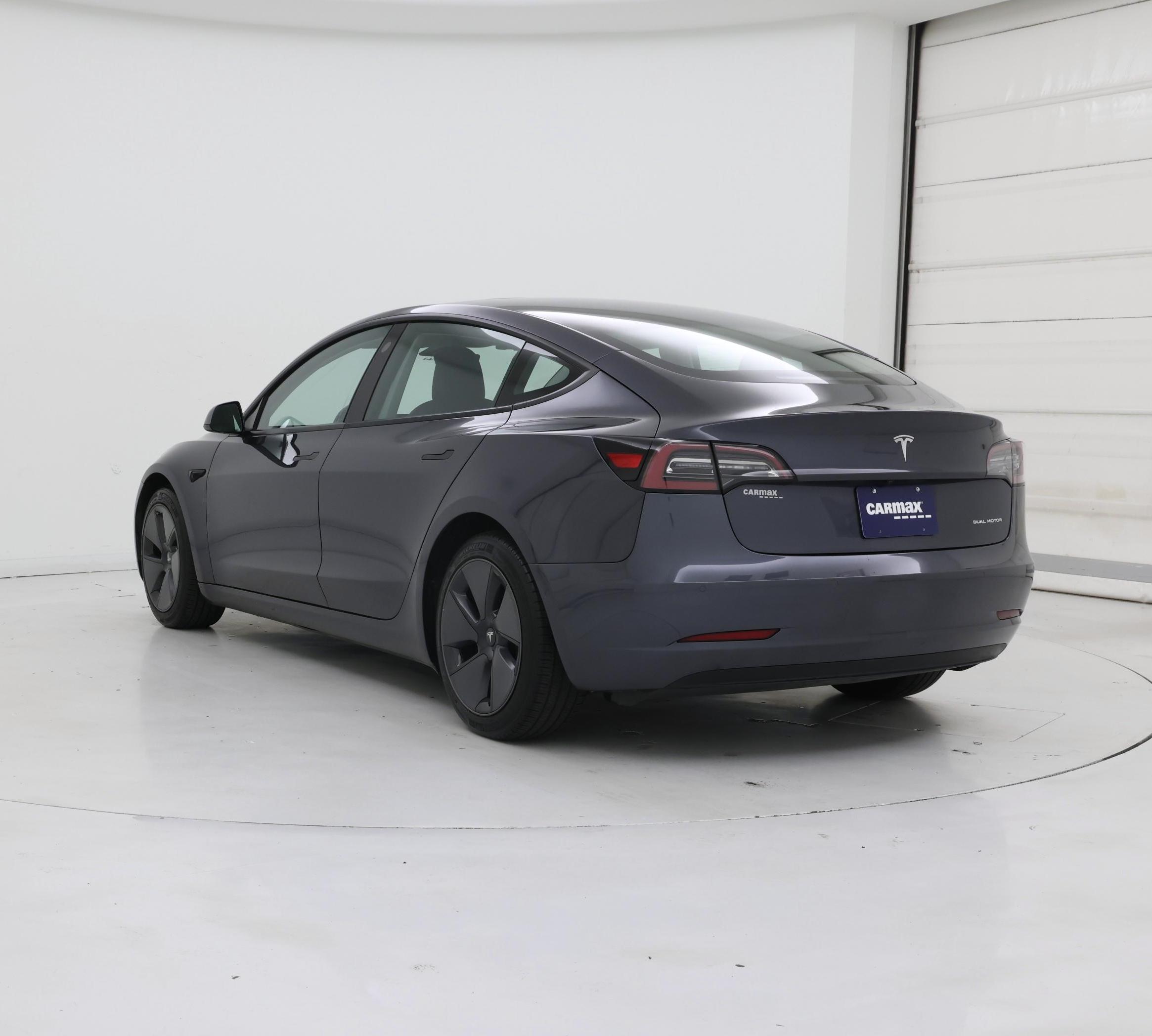 Thumbnail: 2021 Tesla Model 3 - 2