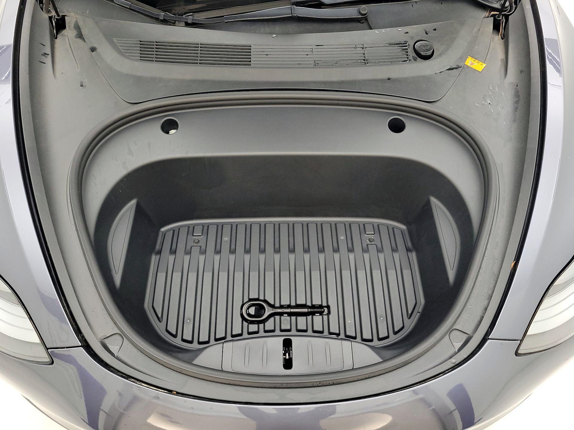 Thumbnail: 2021 Tesla Model 3 - 20