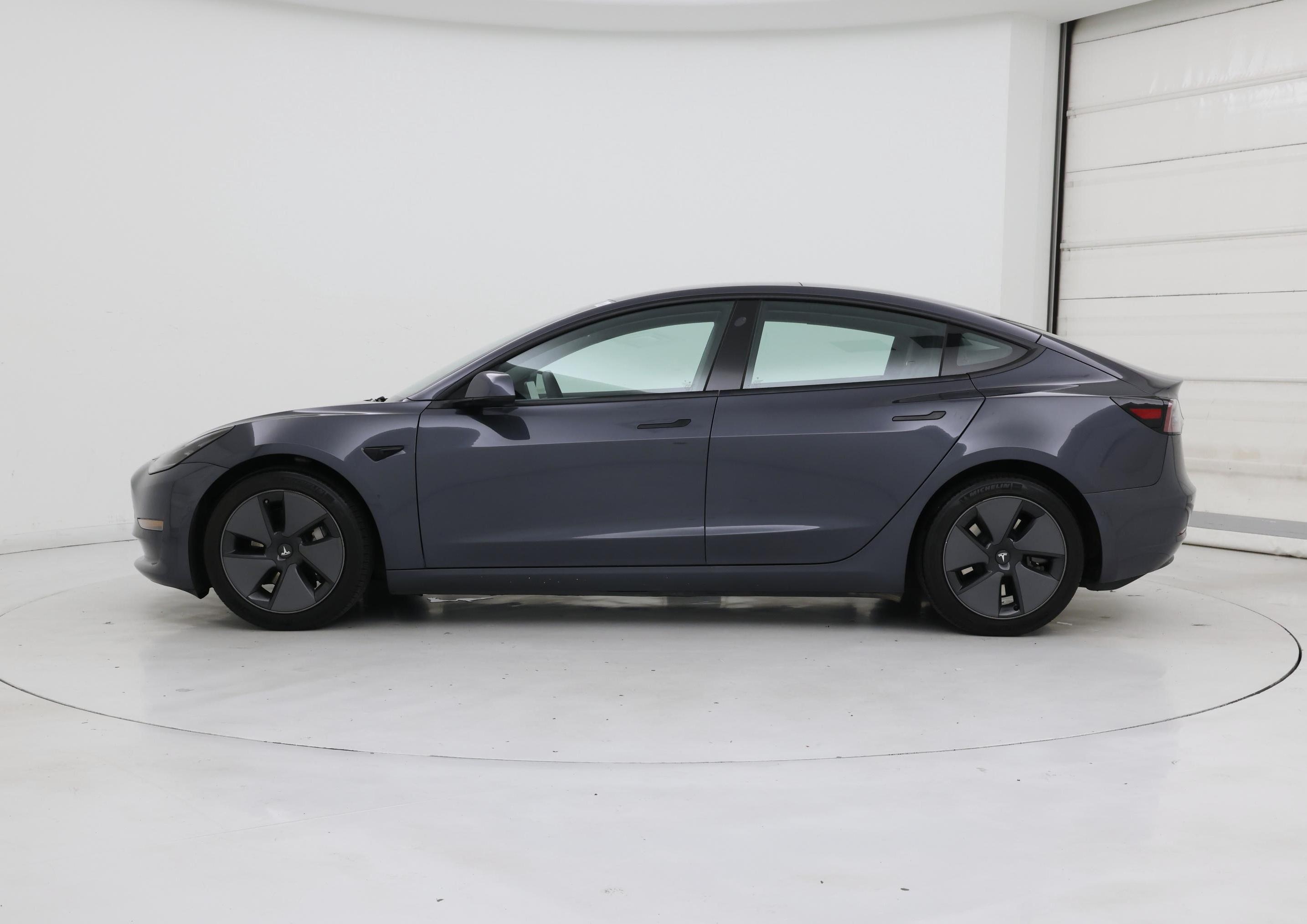 Thumbnail: 2021 Tesla Model 3 - 3
